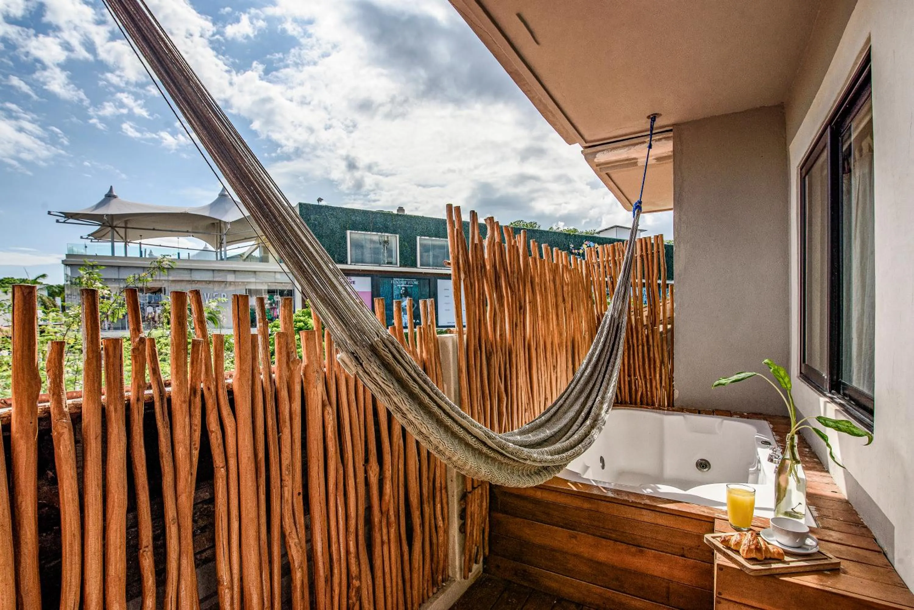Balcony/Terrace in Caribbean Paradise Hotel & Spa - 5th Avenue