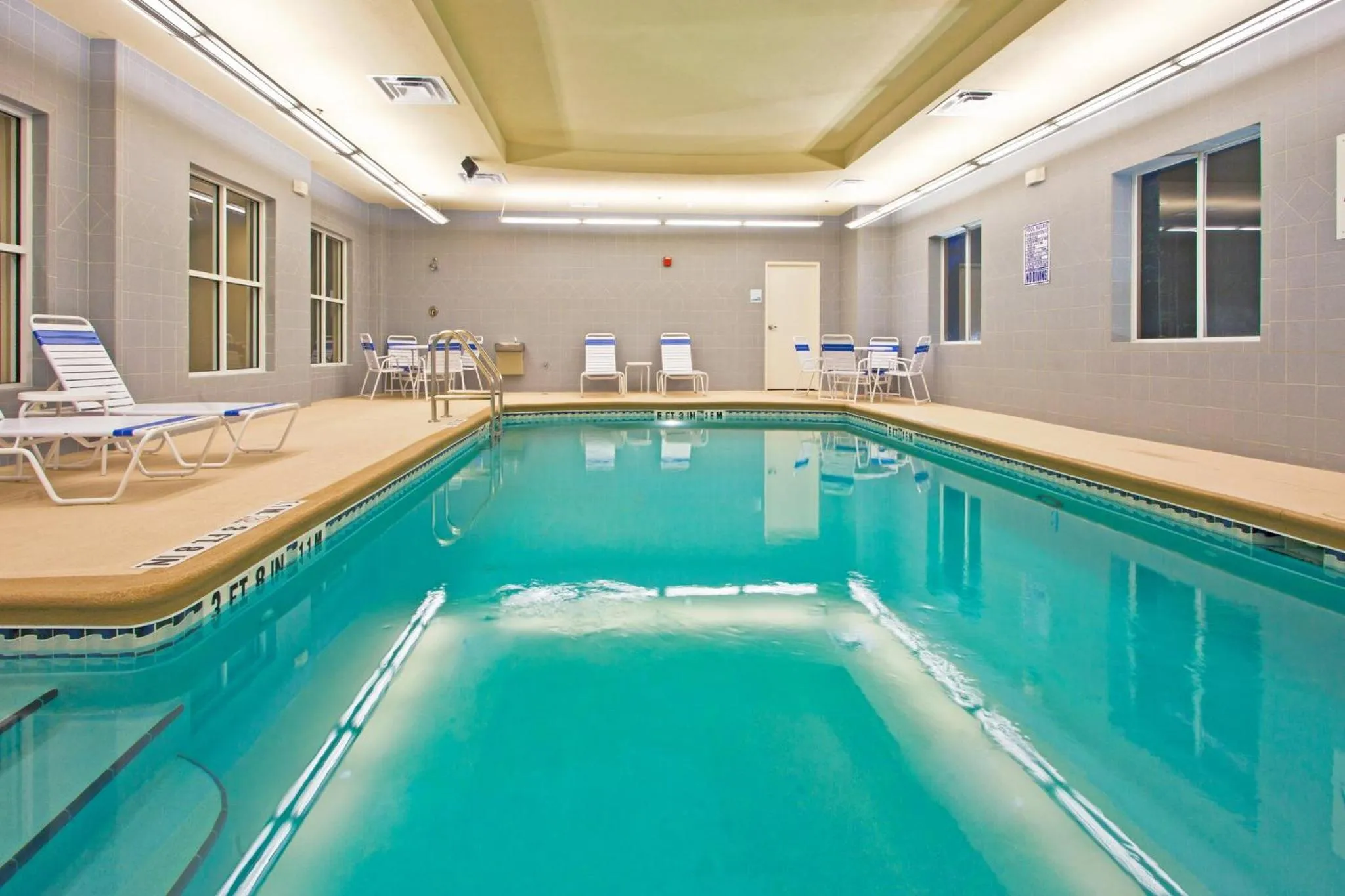 Swimming pool in Holiday Inn Express and Suites Saint Augustine North by IHG