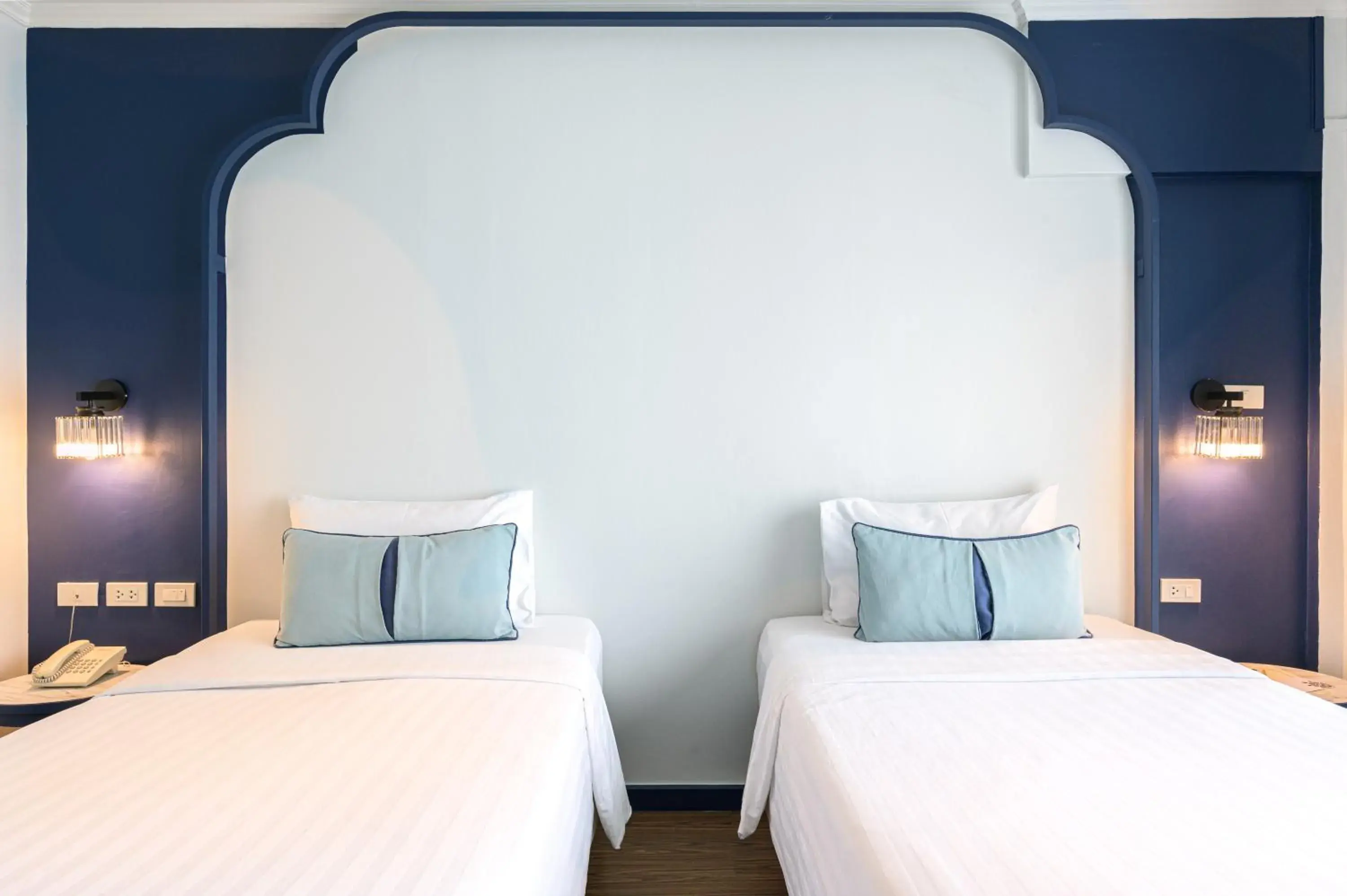 Superior Twin Room + Free Coworking Space in Bhukitta Boutique Hotel Phuket Town Superior Twin Room + Free Coworking Space in Bhukitta Boutique Hotel Phuket Town