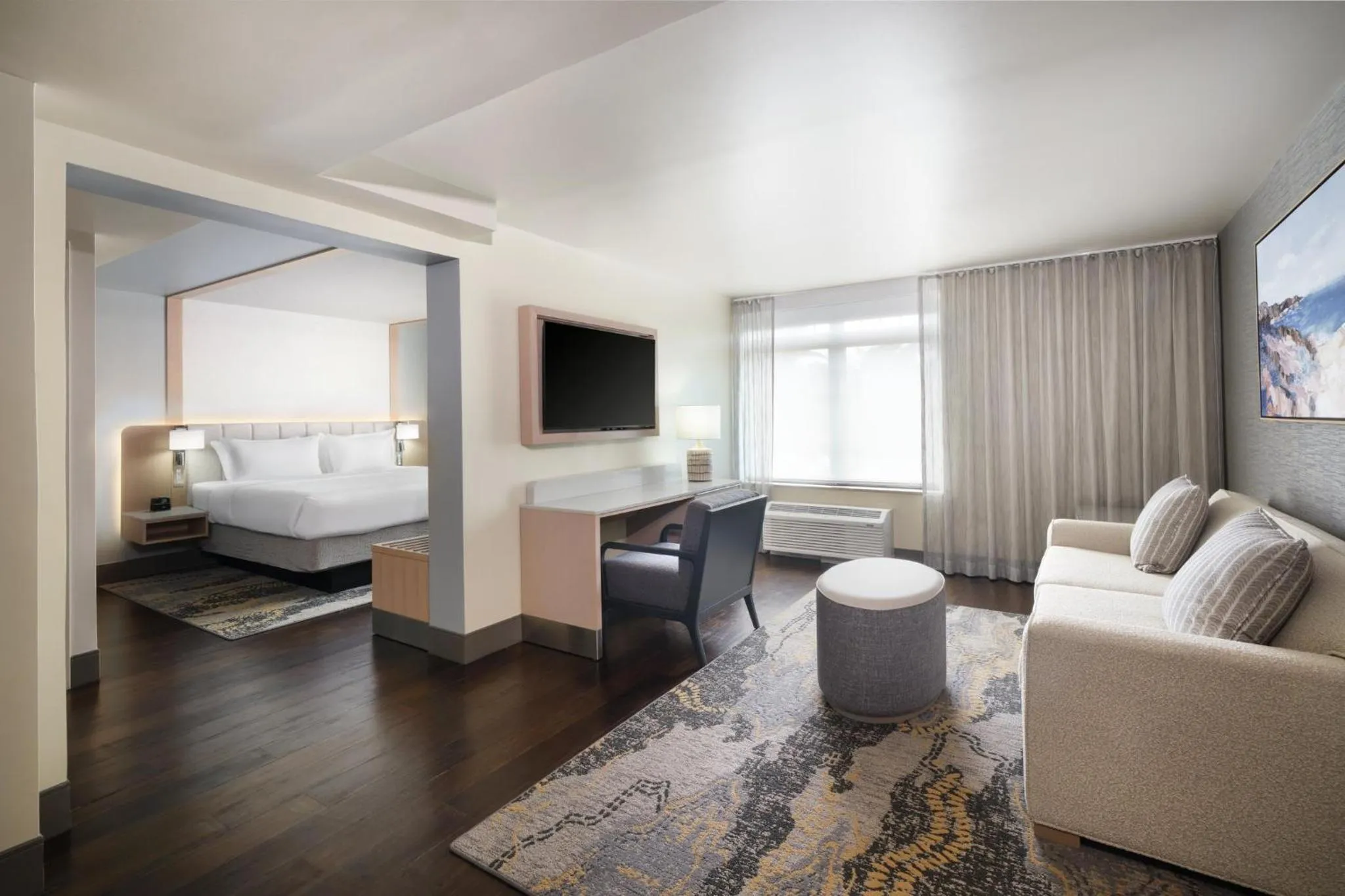 Photo of the whole room, Bed in Hotel Indigo East End by IHG