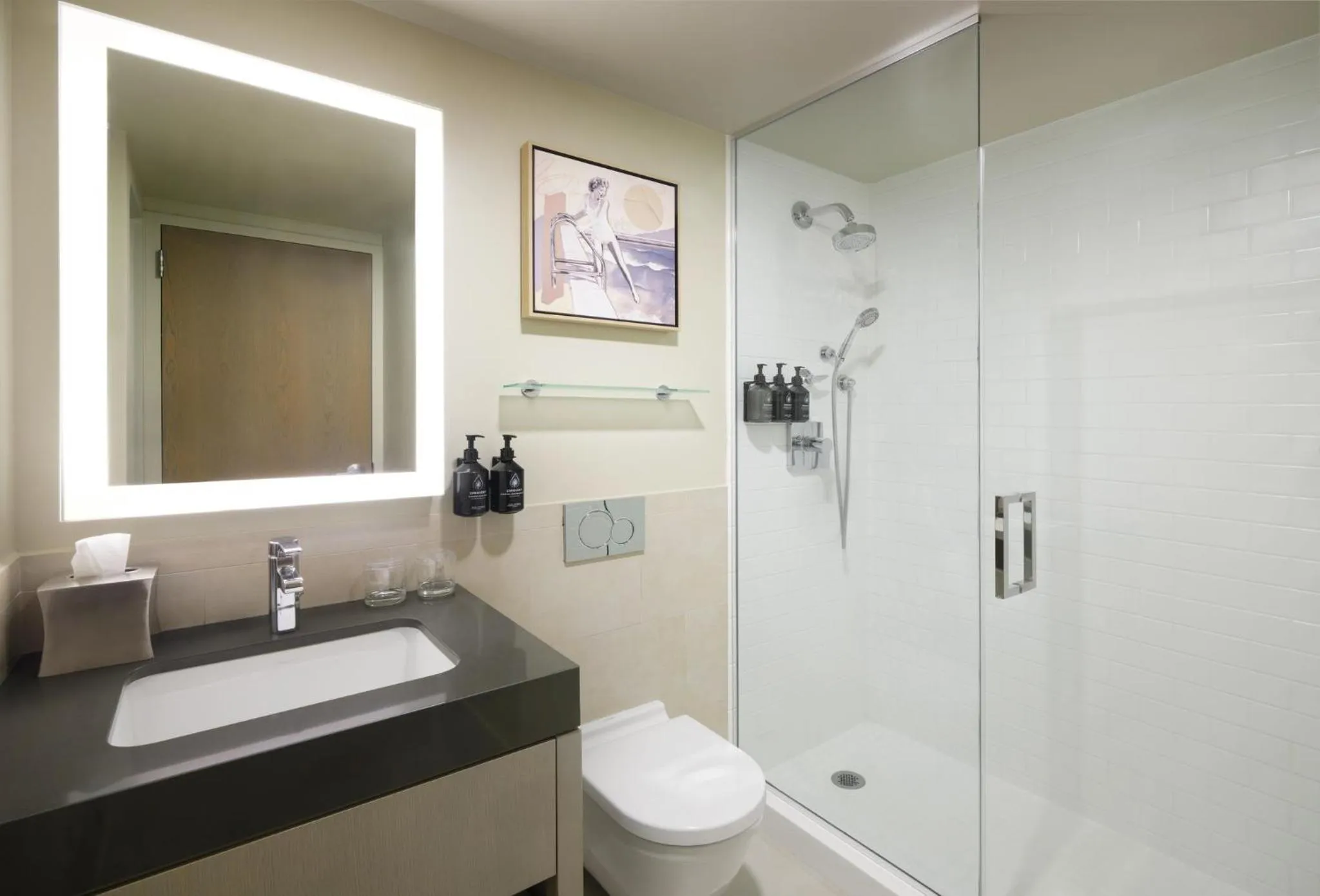 Photo of the whole room in Hotel Indigo East End by IHG