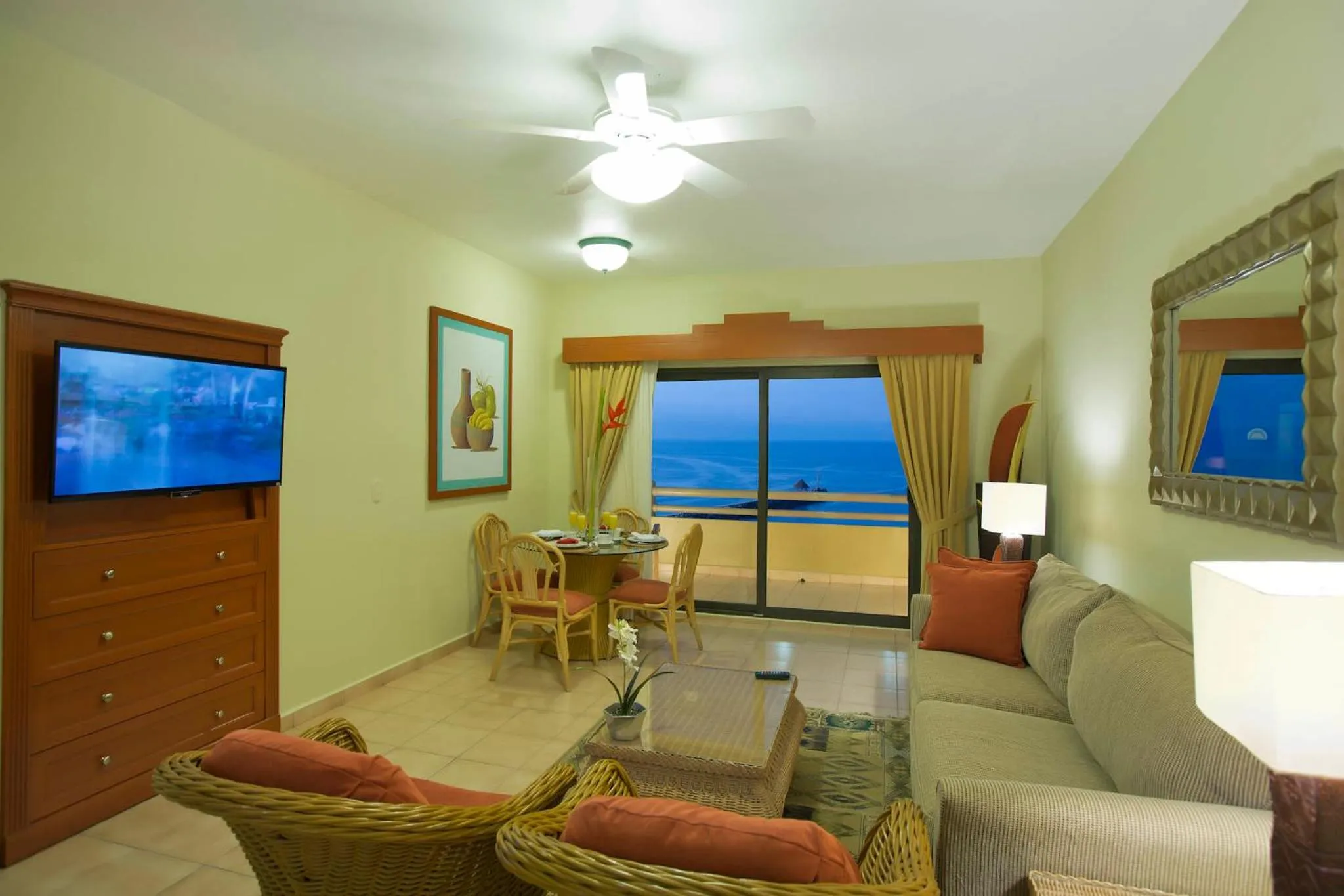 Living room in Paradise Village