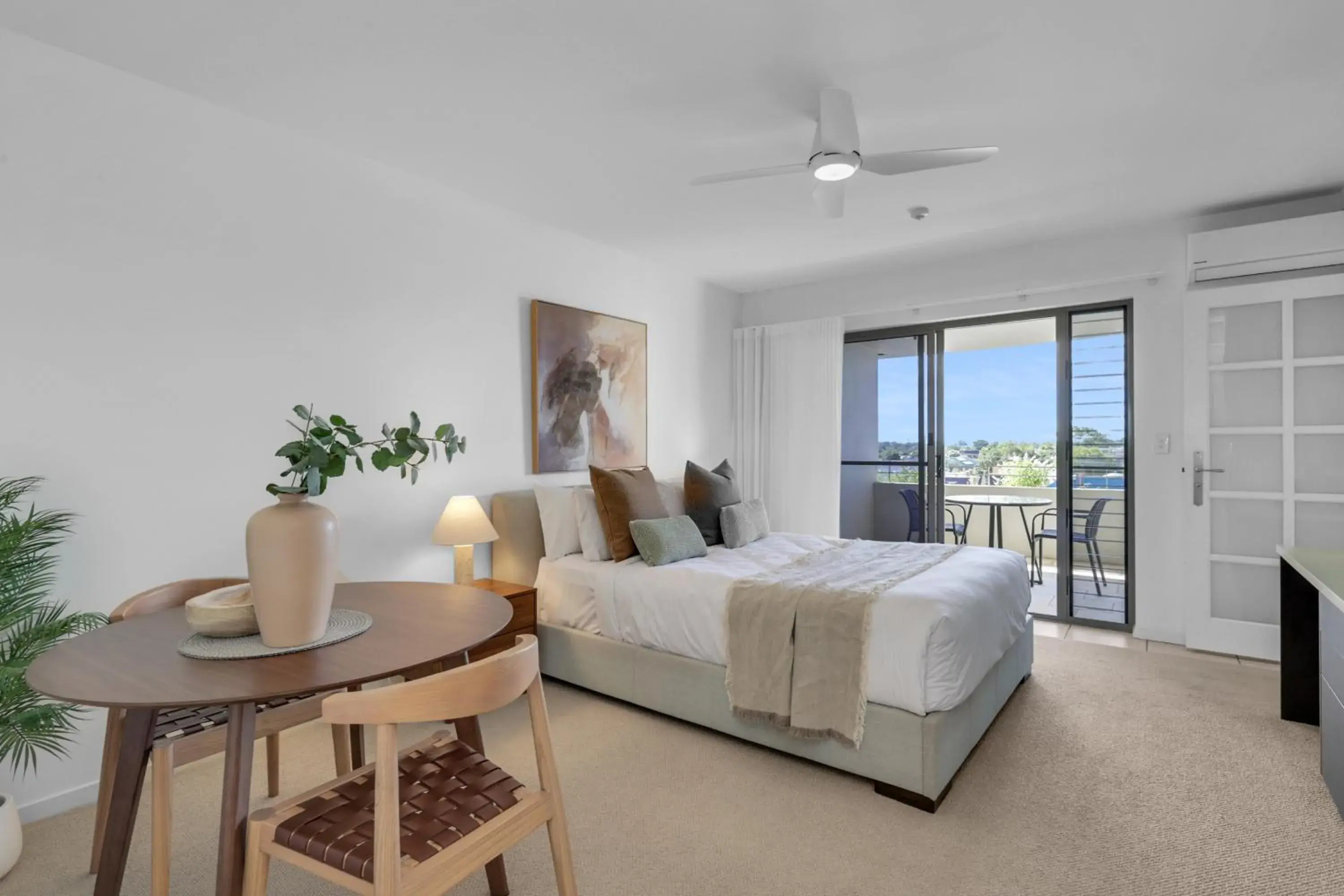 Standard Double Room in Riverside Holiday Apartments Standard Double Room in Riverside Holiday Apartments