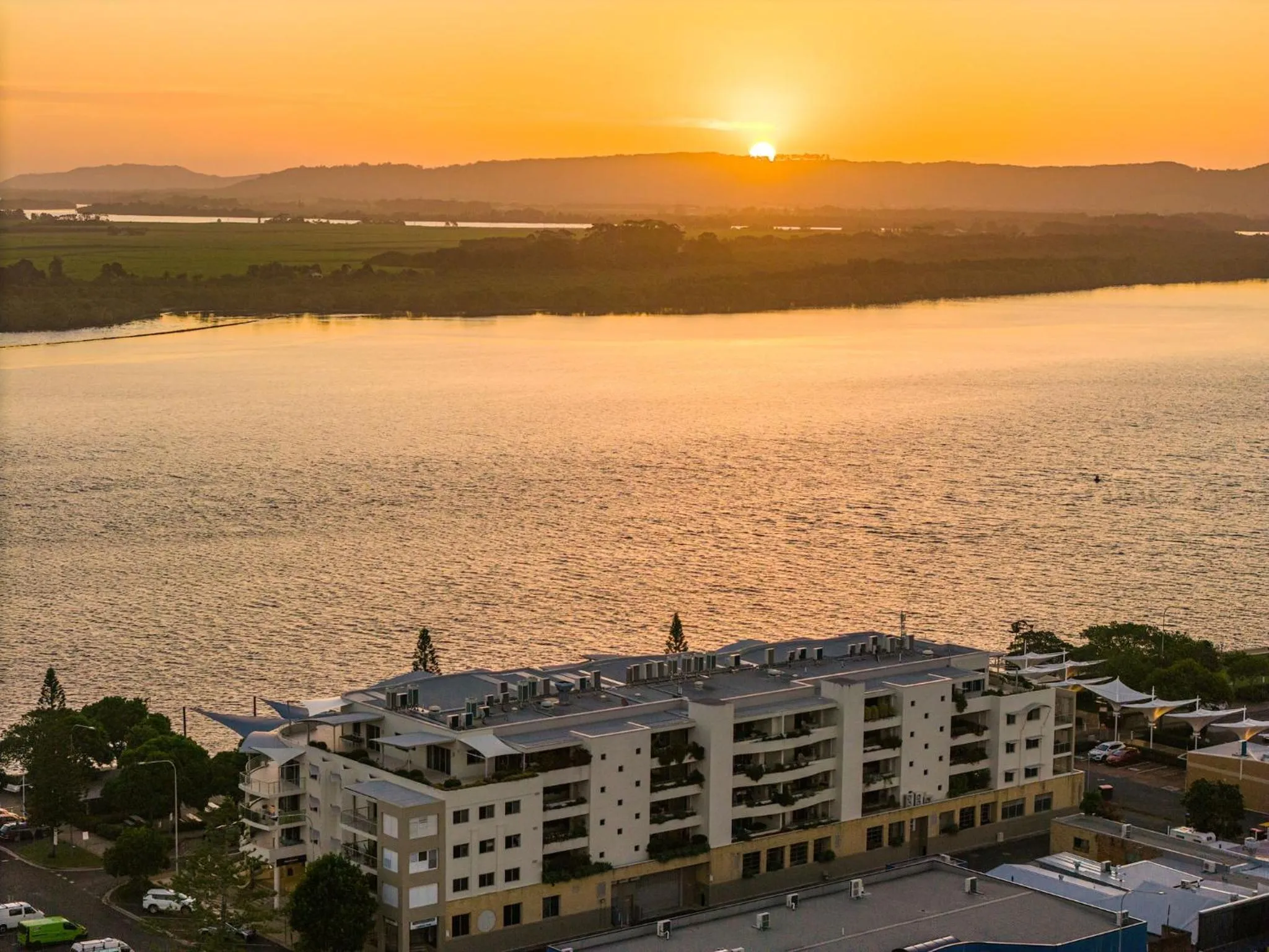 Day in Riverside Holiday Apartments