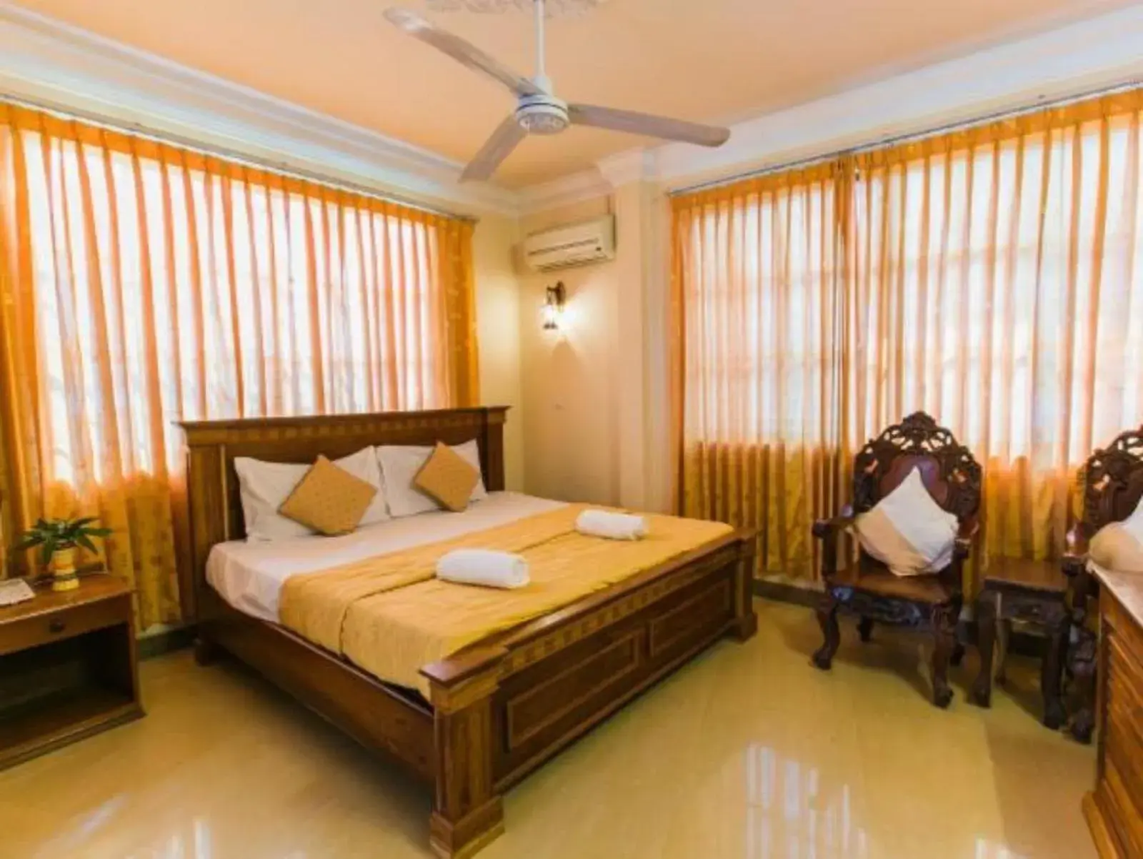Standard Double/Twin Room with AC in Asia Hotel Standard Double/Twin Room with AC in Asia Hotel