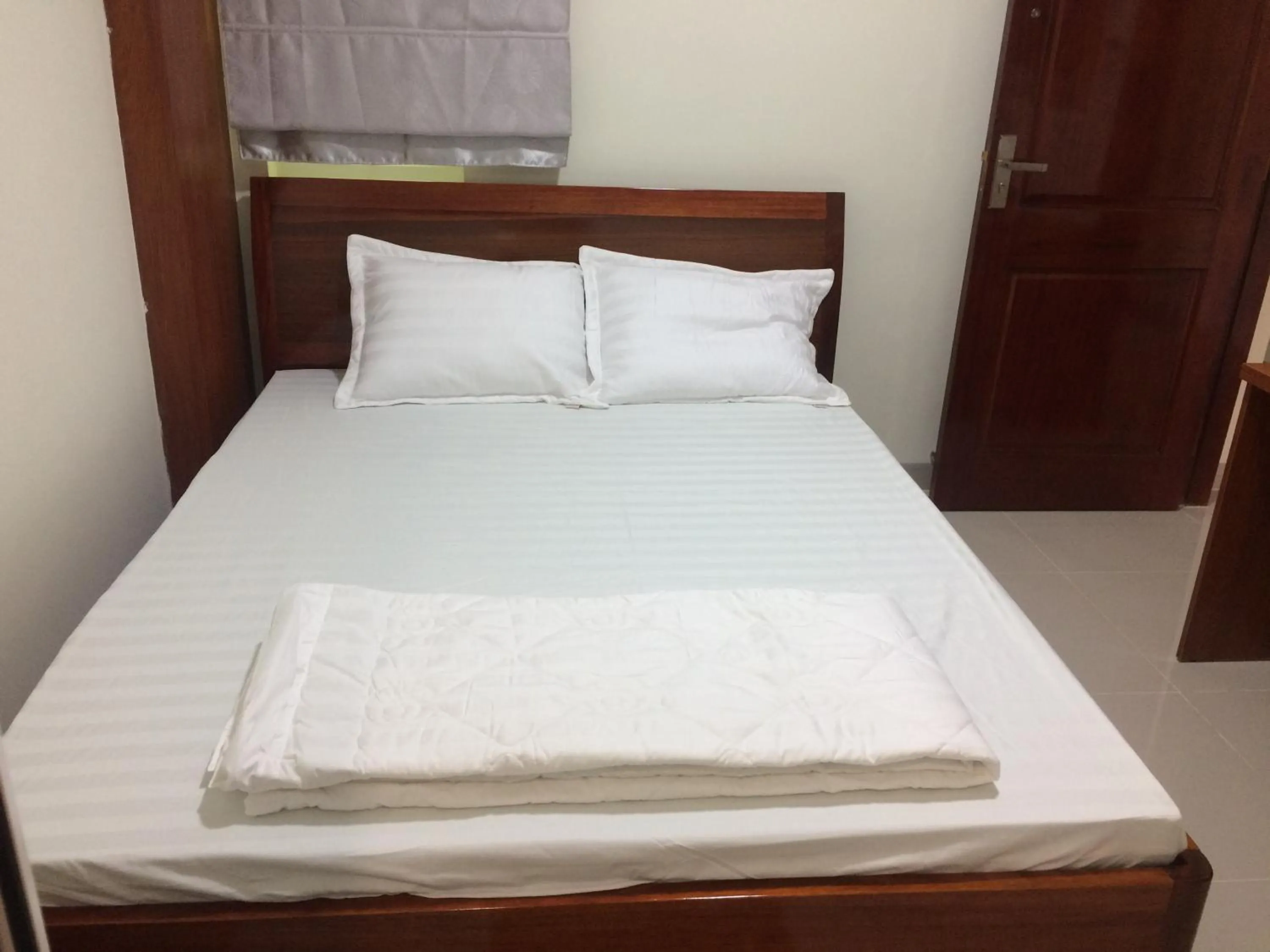 Bed in Motel Bao Linh