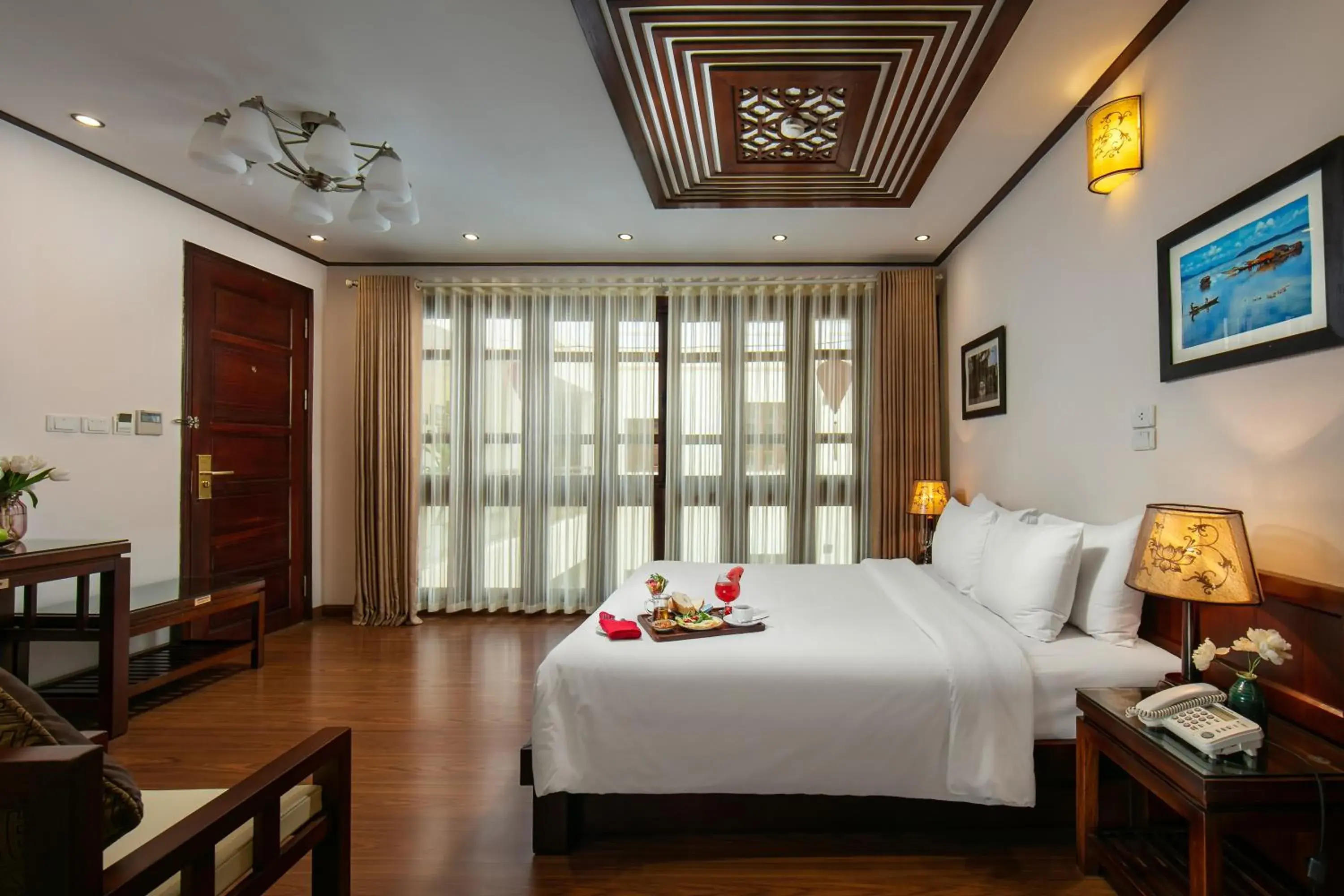 Ancient Suite in Hanoi Nostalgia Hotel & Spa Ancient Suite in Hanoi Nostalgia Hotel & Spa