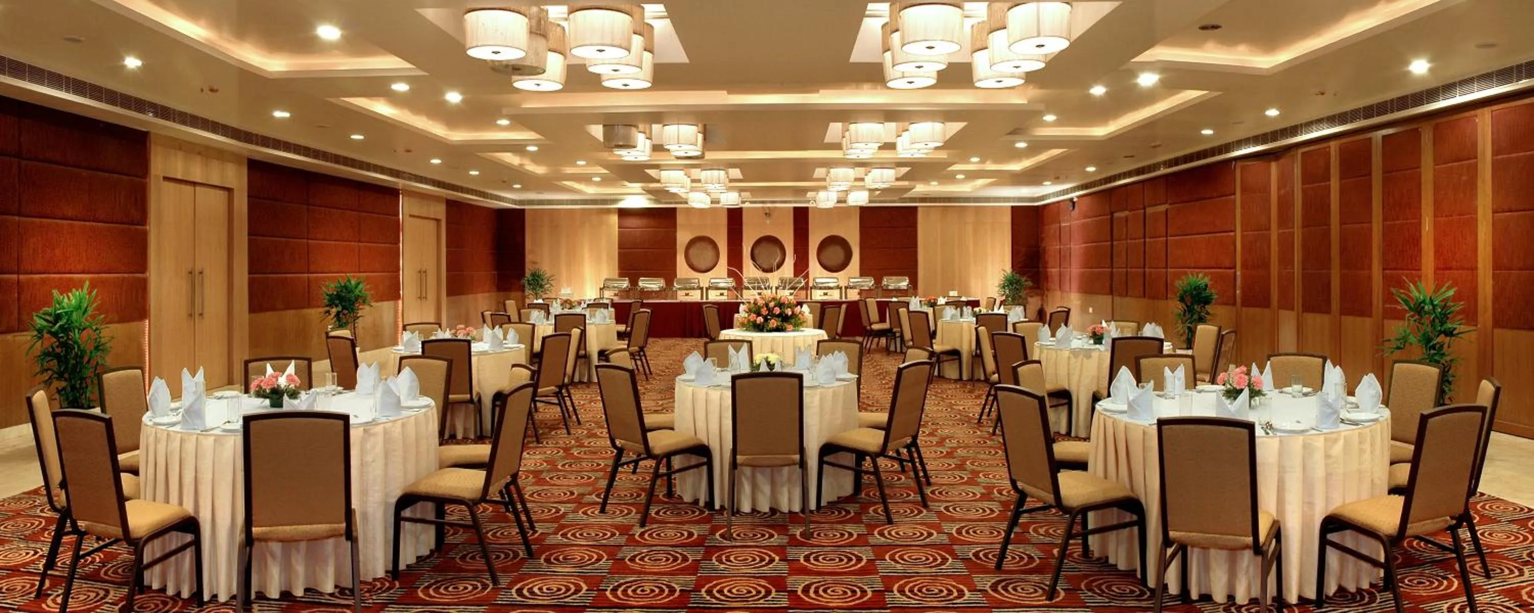Banquet/Function facilities, Restaurant/Places to Eat in Fortune Inn Sree Kanya Visakhapatnam