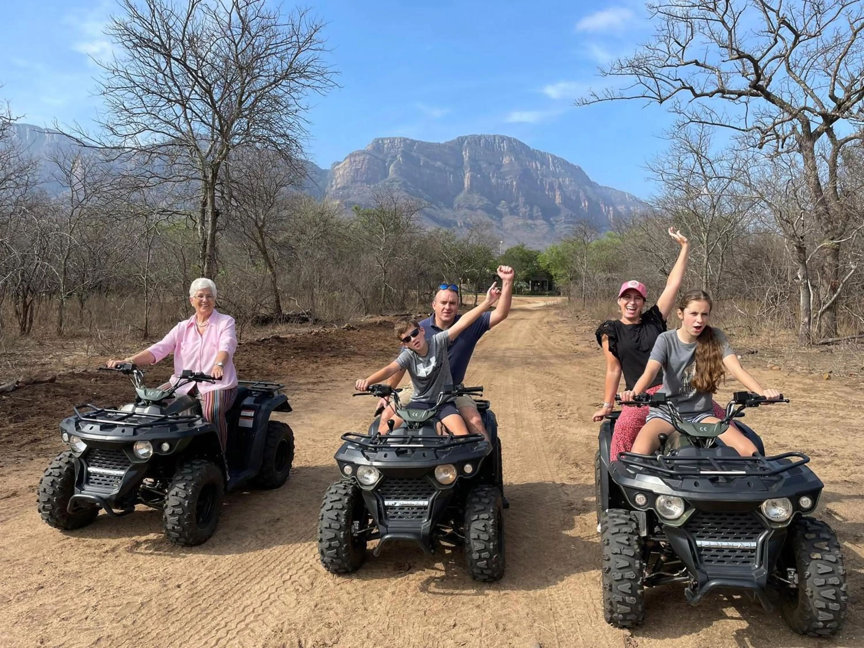 Activities in Wild Dog Guest Lodge