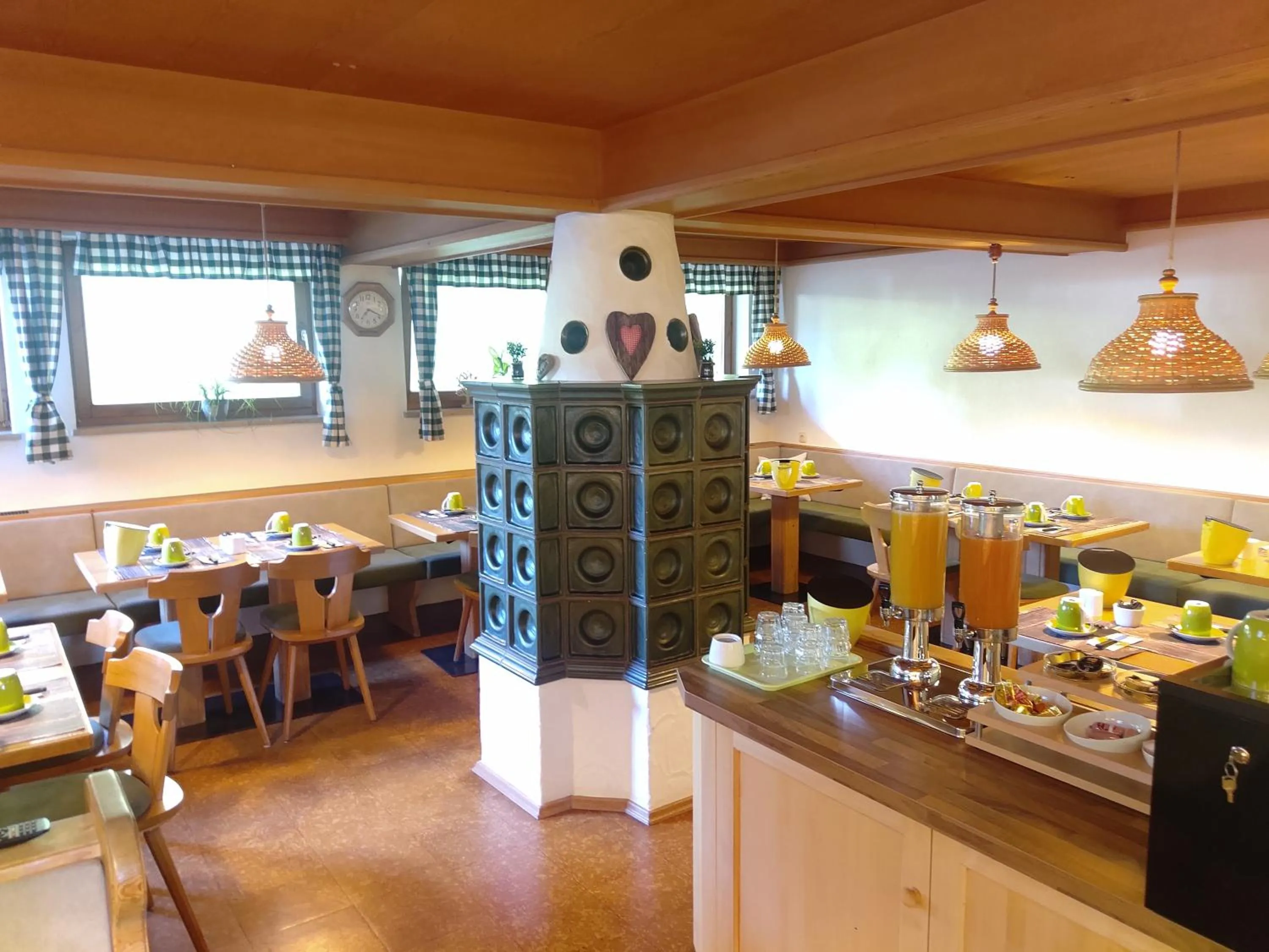 Breakfast in Appartement-Hotel Happy Kienberg