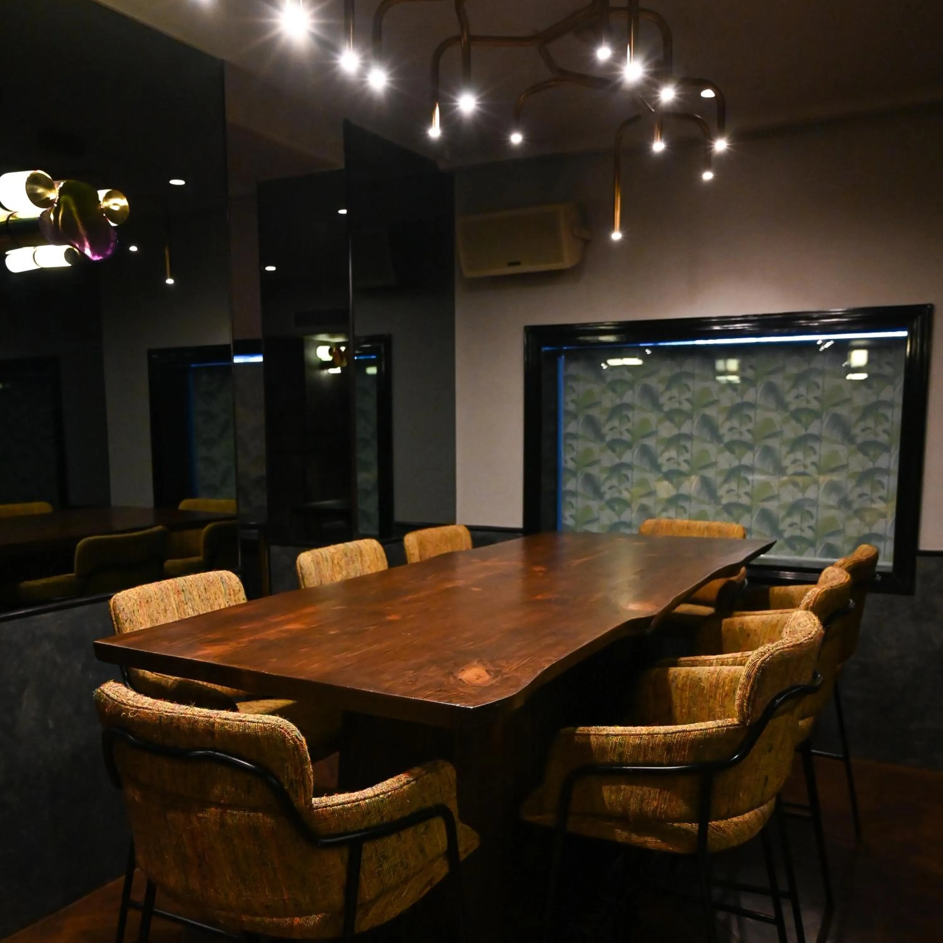 Lounge or bar in The Shalimar Hotel, Kemps Corner