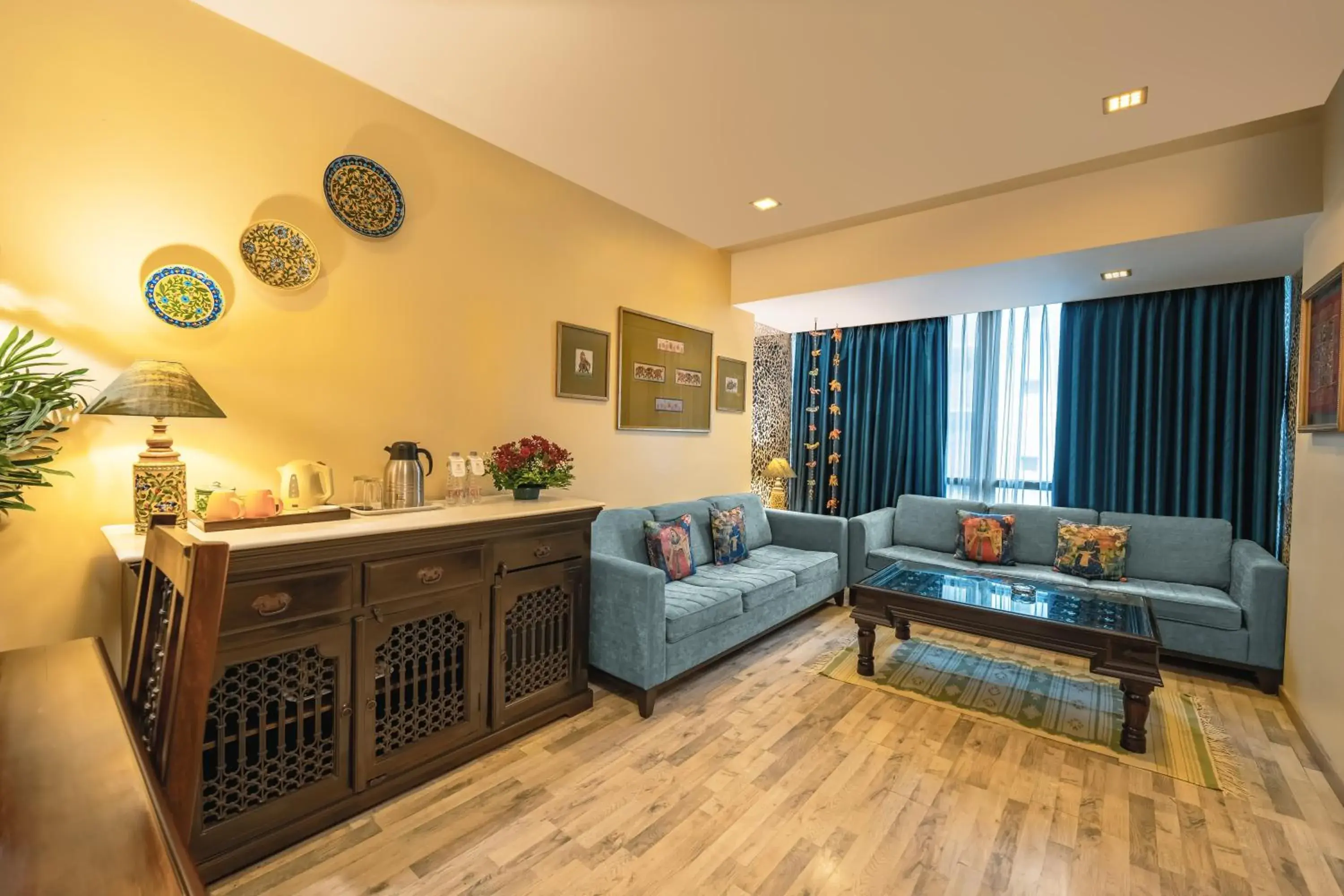 Lifestyle Suite - single occupancy in The Shalimar Hotel, Kemps Corner Lifestyle Suite - single occupancy in The Shalimar Hotel, Kemps Corner