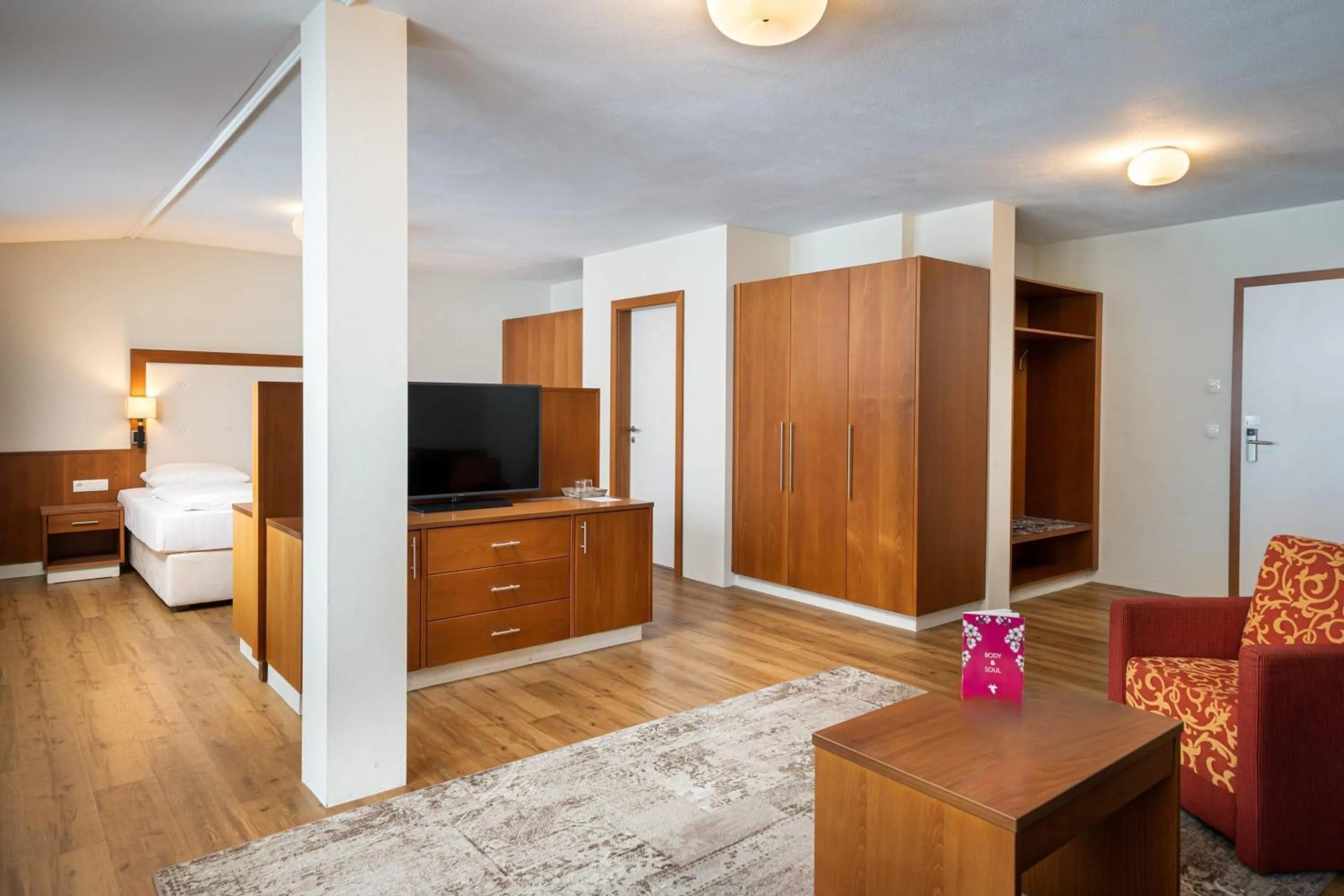 Photo of the whole room in elaya hotel steinplatte, Trademark by Wyndham