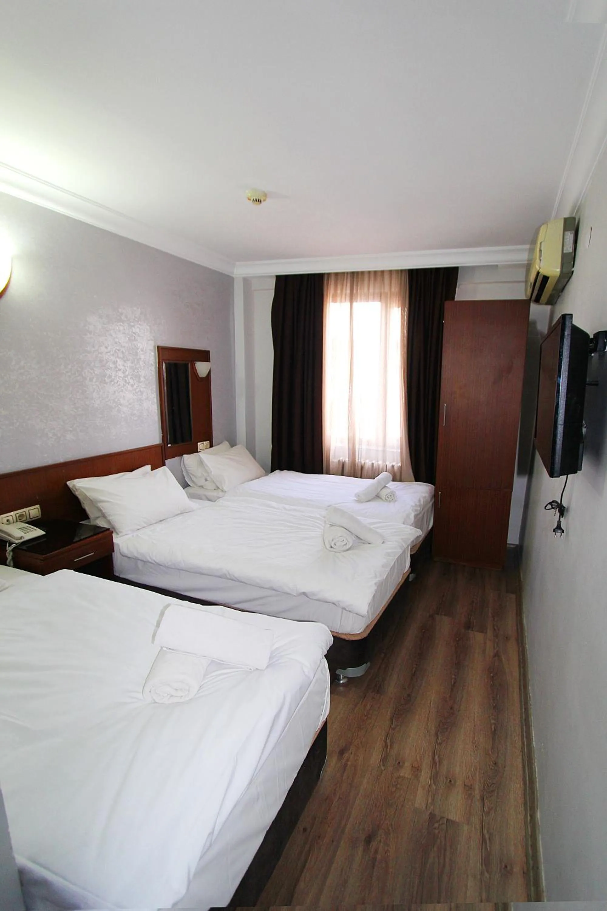 Bed in Lyon Hotel İstanbul