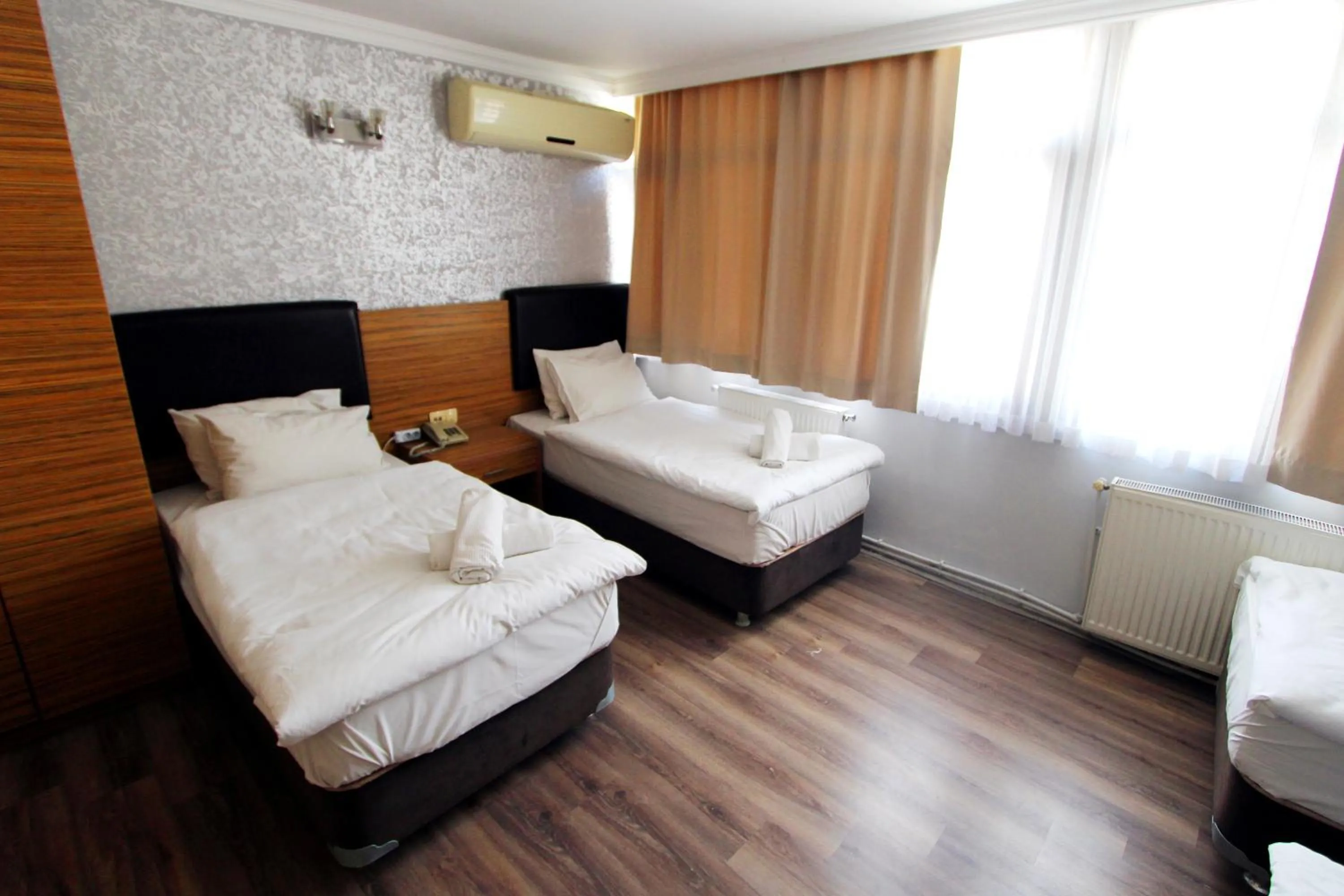 Bed in Lyon Hotel İstanbul