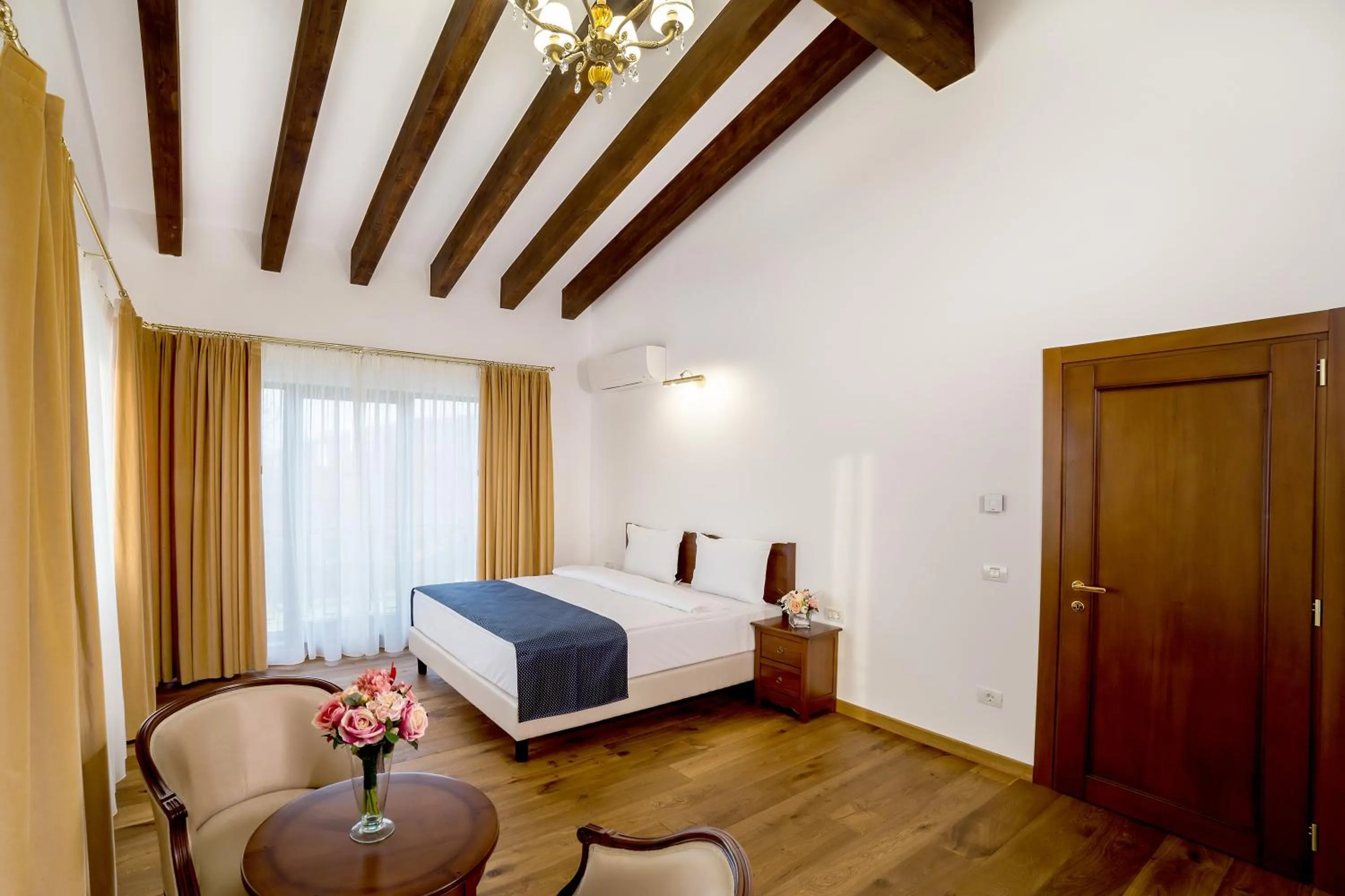 Bedroom, Bed in Theodora Golf Club