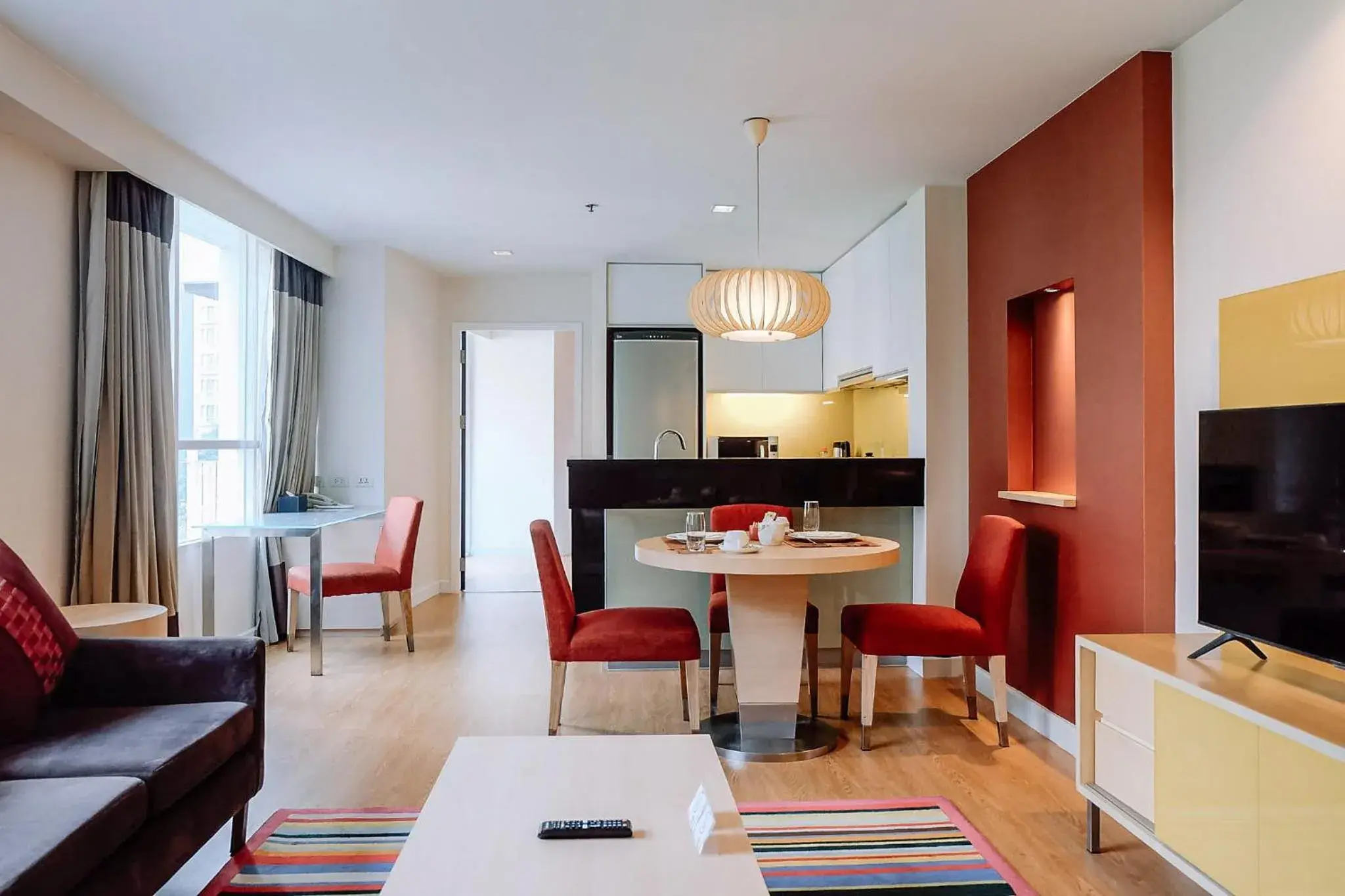 Two-Bedroom Apartment in Urbana Langsuan Hotel Two-Bedroom Apartment in Urbana Langsuan Hotel