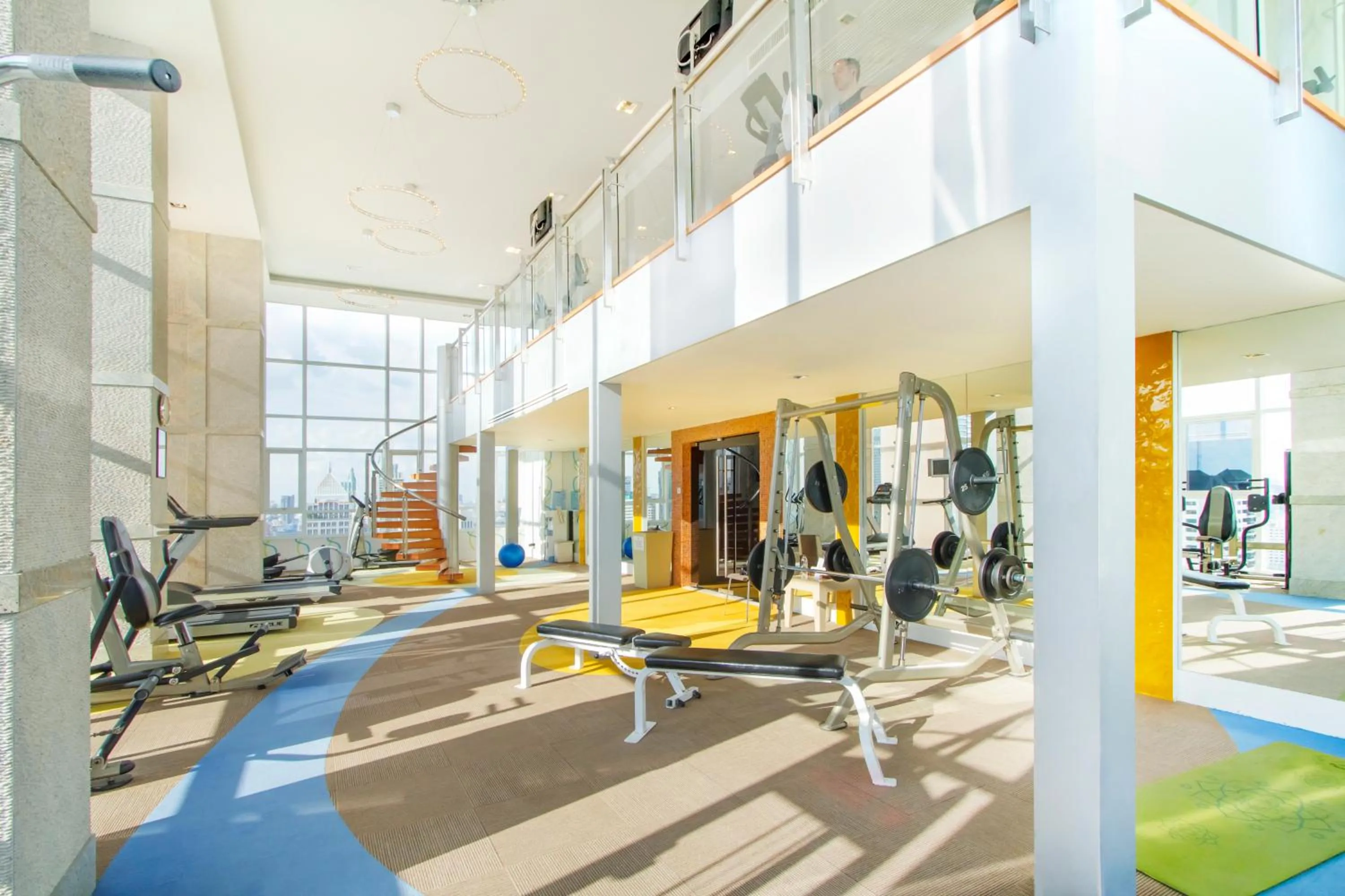 Fitness centre/facilities in Urbana Langsuan Hotel