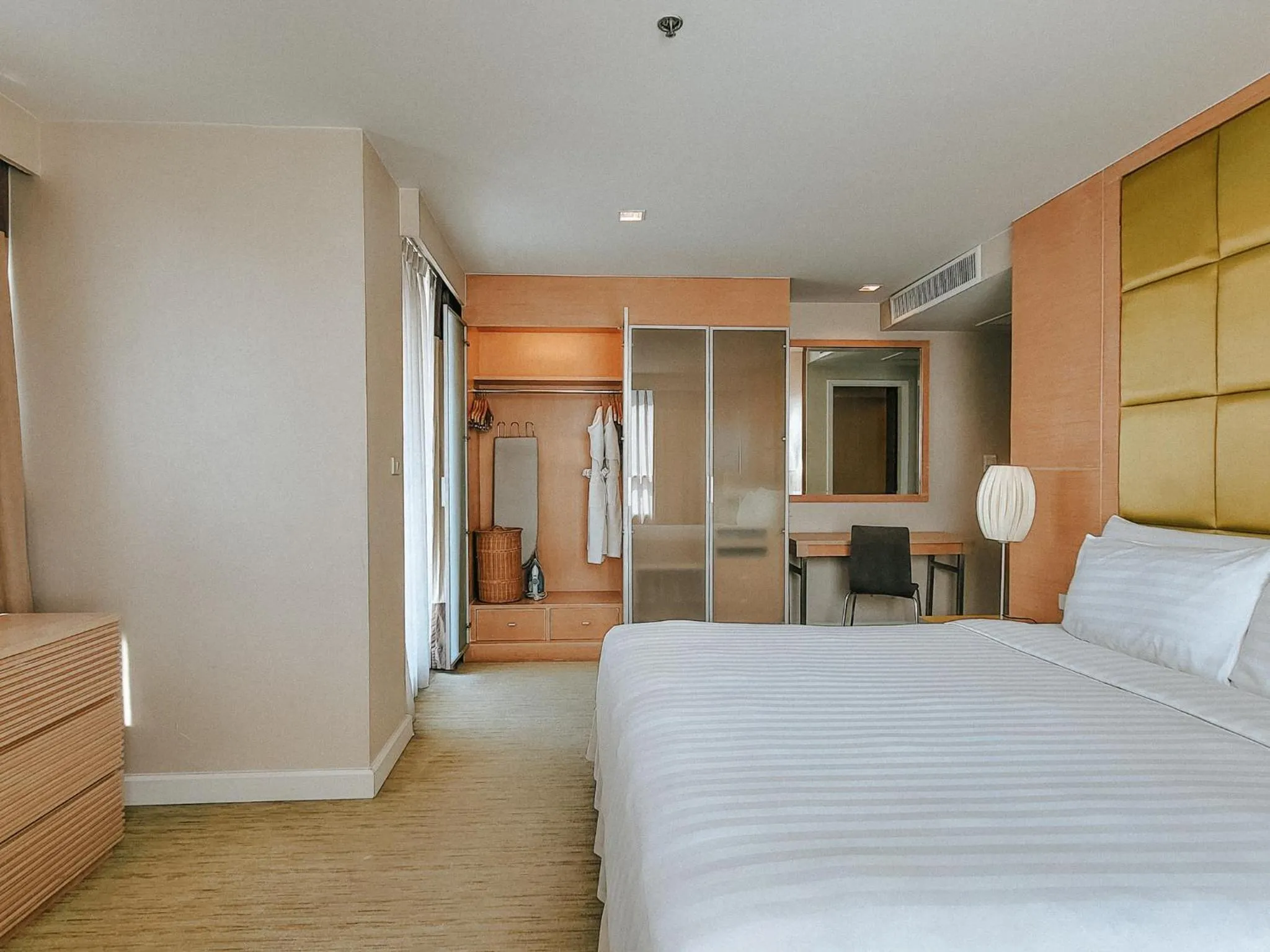 Bed in Urbana Langsuan Hotel