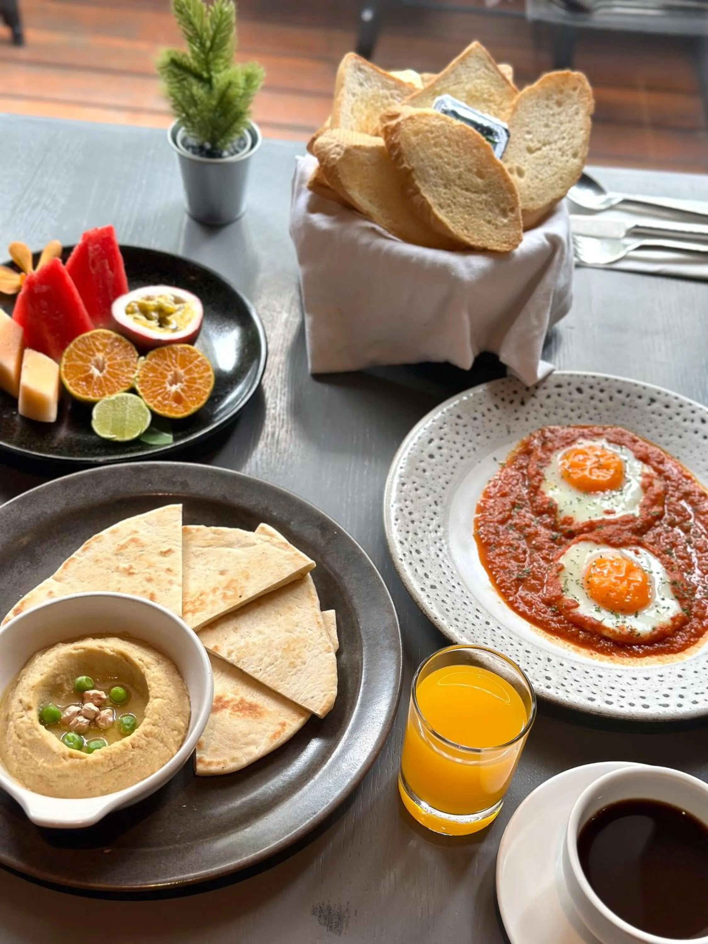 Food in Urbana Langsuan Hotel