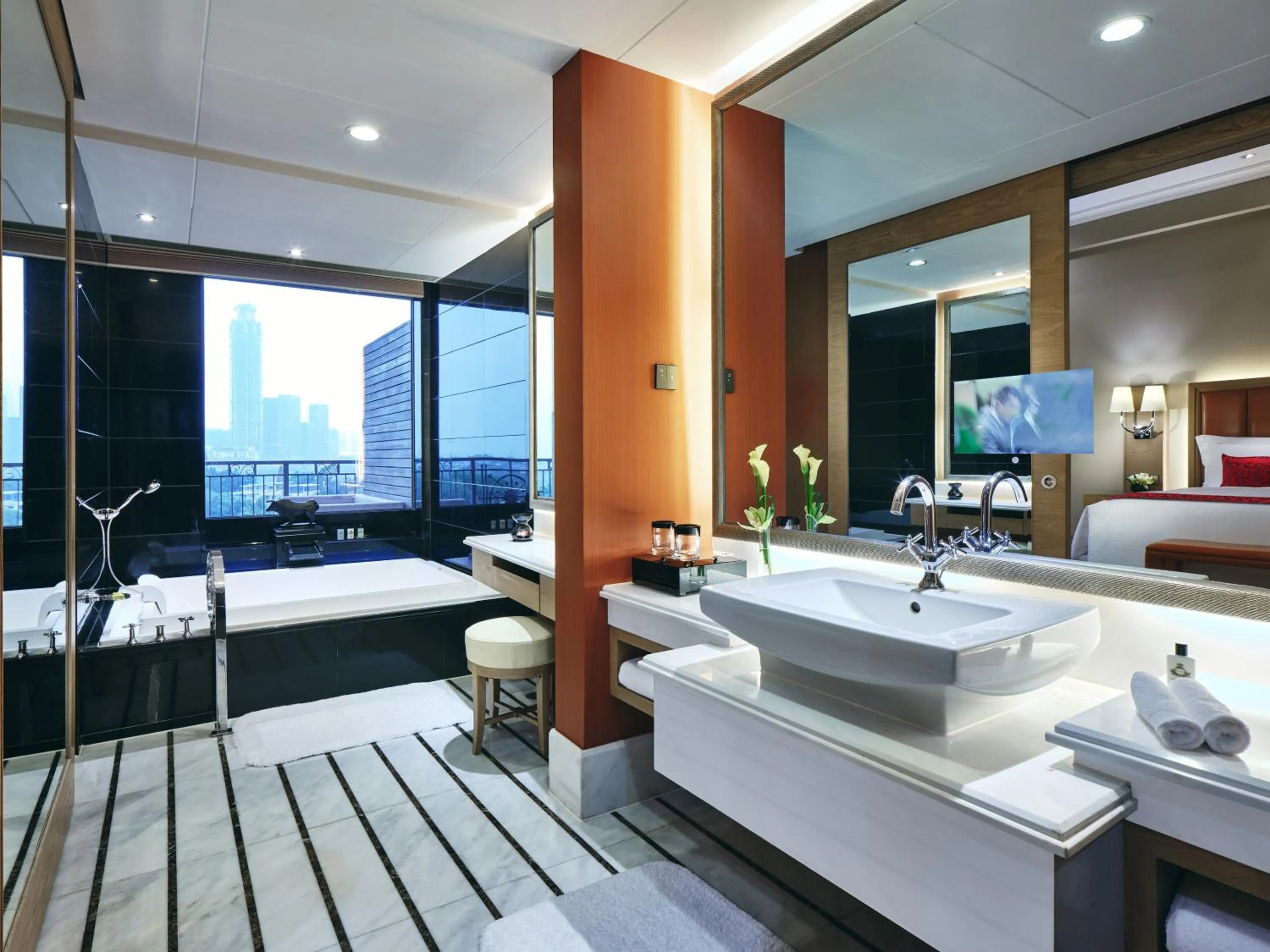 Bathroom in InterContinental Shenzhen by IHG