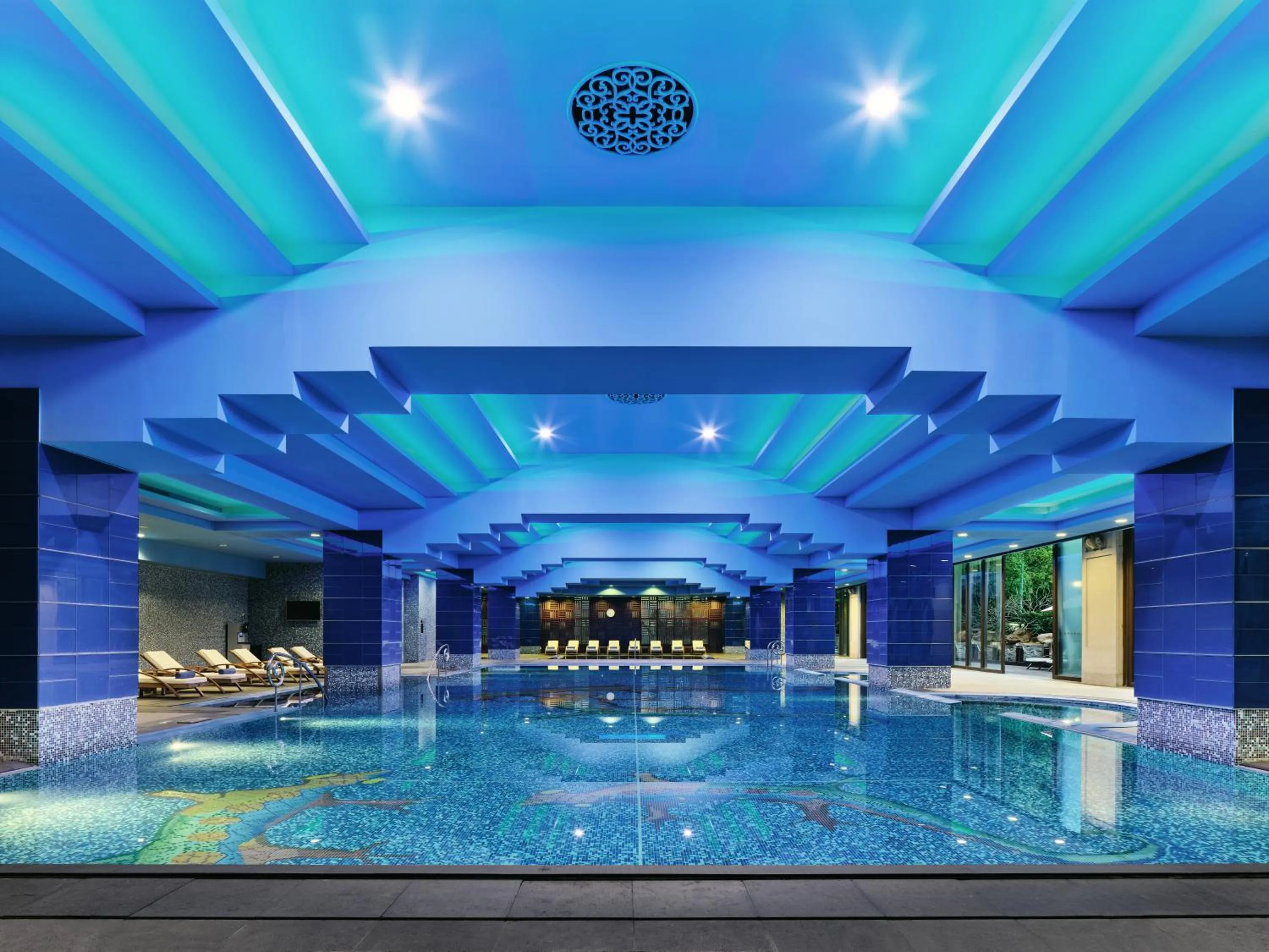 Swimming pool in InterContinental Shenzhen by IHG