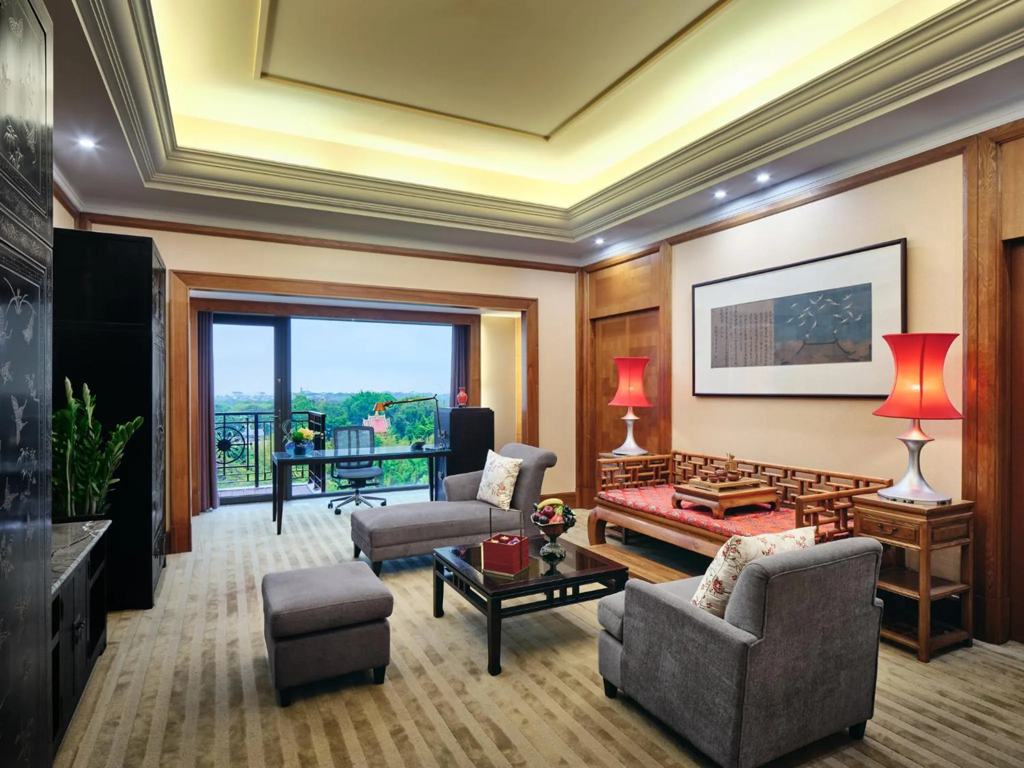 Photo of the whole room in InterContinental Shenzhen by IHG