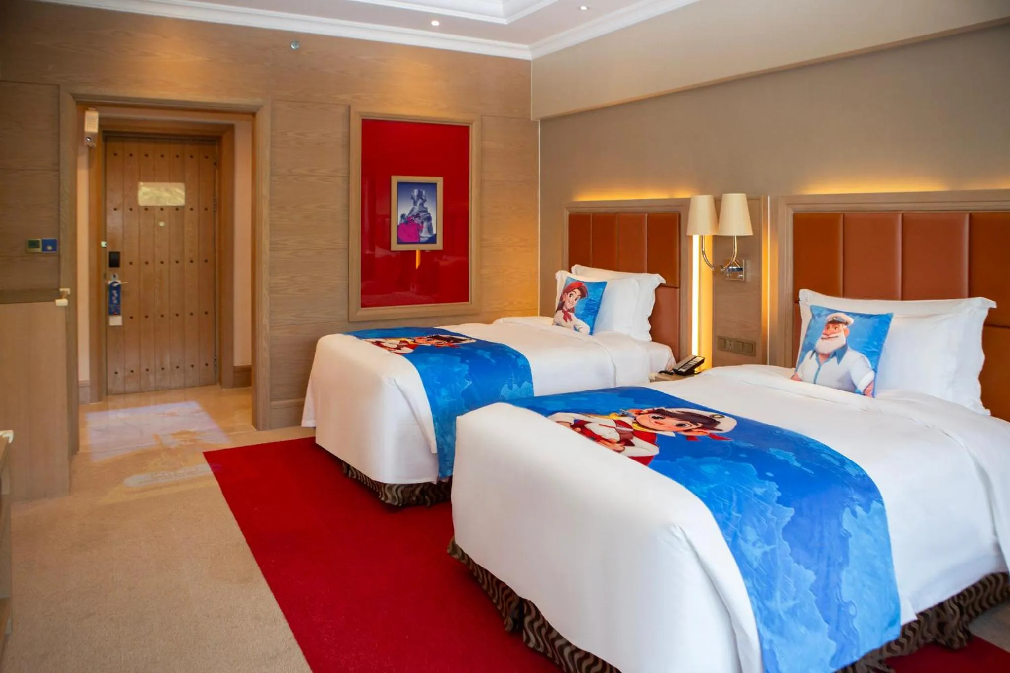 Photo of the whole room, Bed in InterContinental Shenzhen by IHG