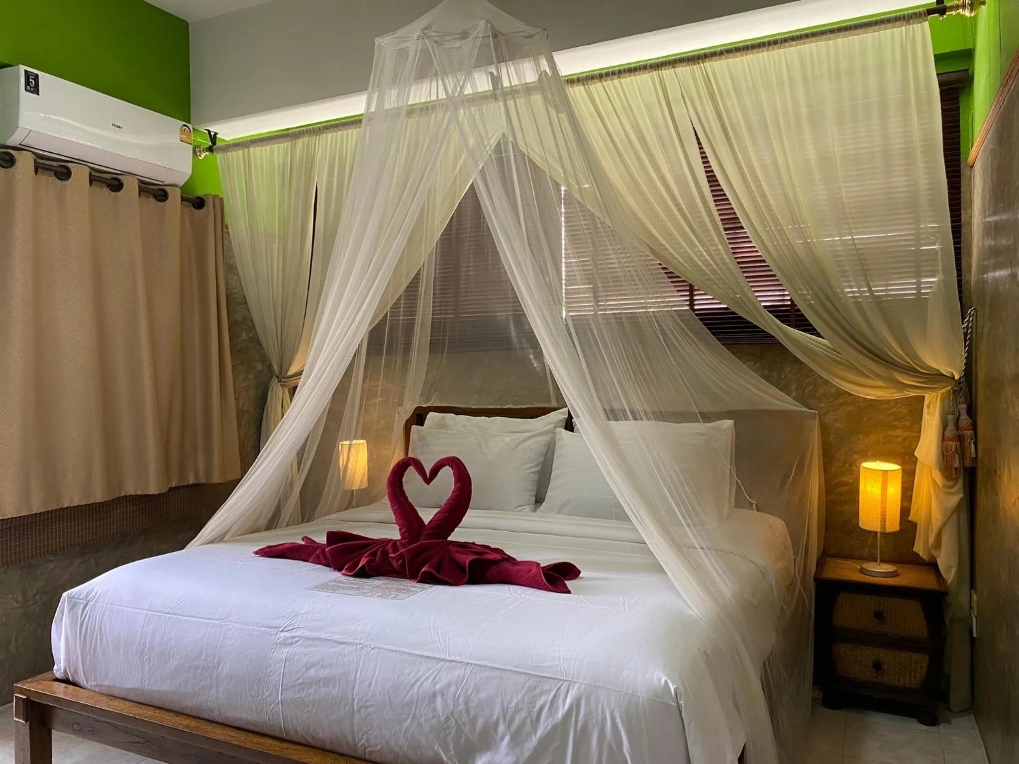 Photo of the whole room, Bed in Awana House