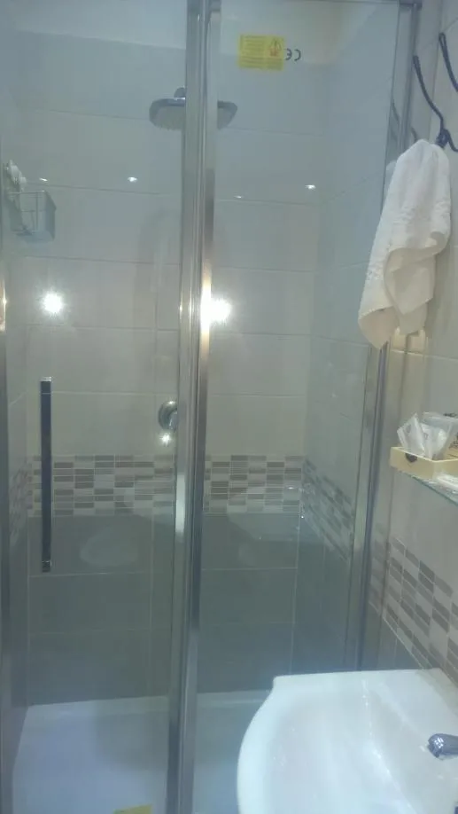 Bathroom in B&B Andrew