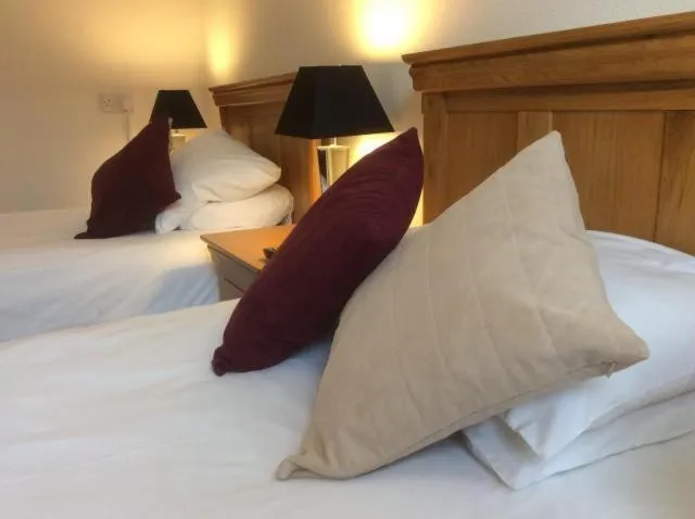 Bed in Cavell House Bed and Breakfast