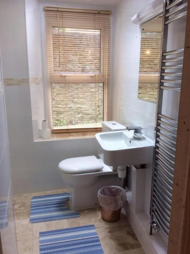 Cavell House Bed and Breakfast