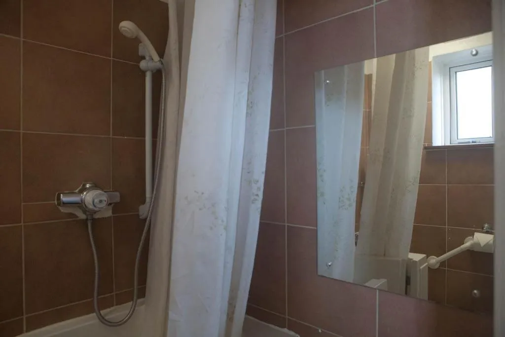 Cavell House Bed and Breakfast