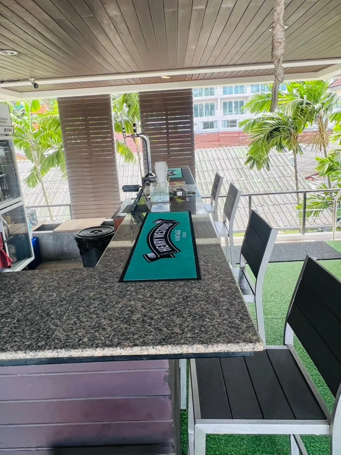 Swimming pool in Baramee Resortel