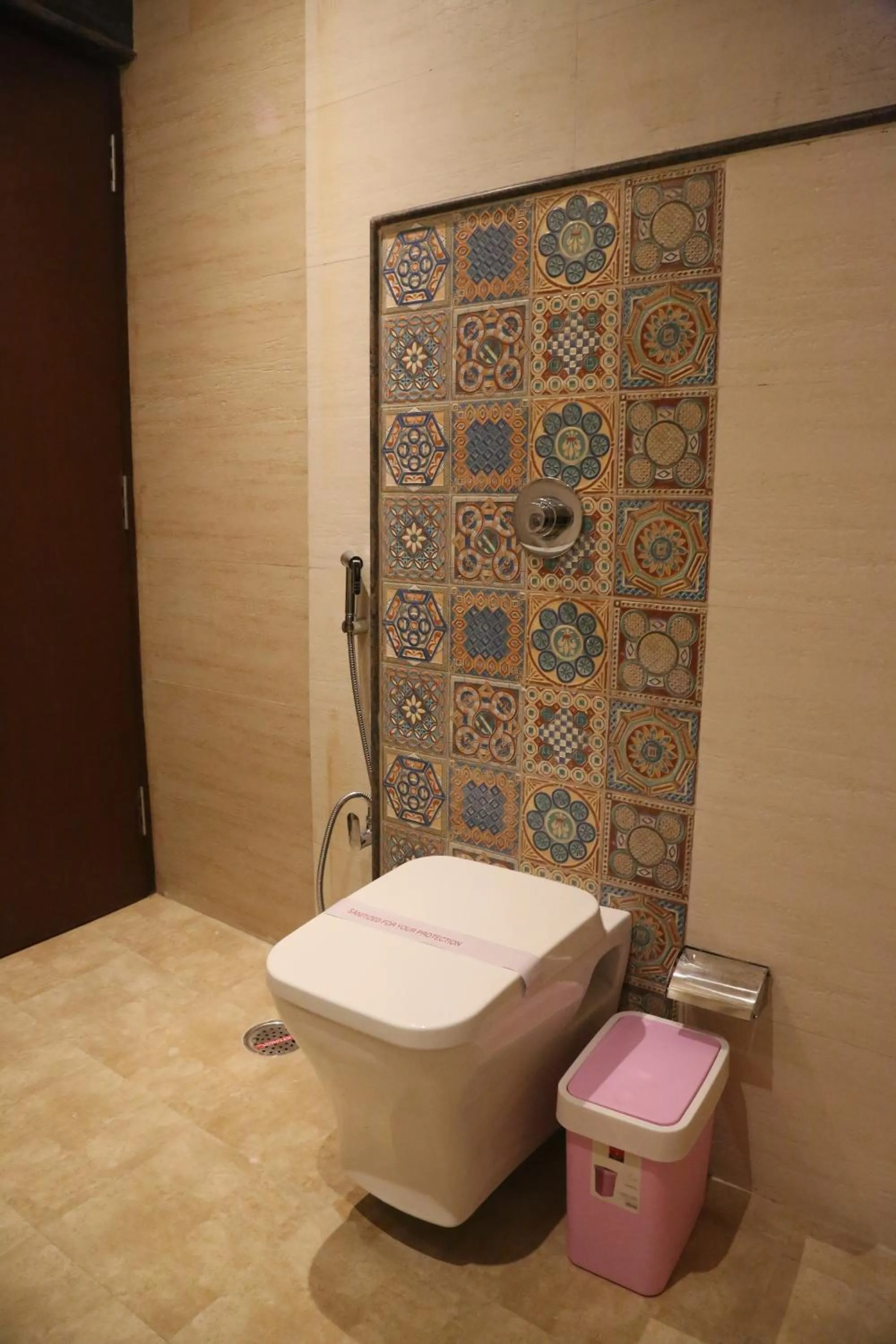 Bathroom in Hotel Varanasi Inn