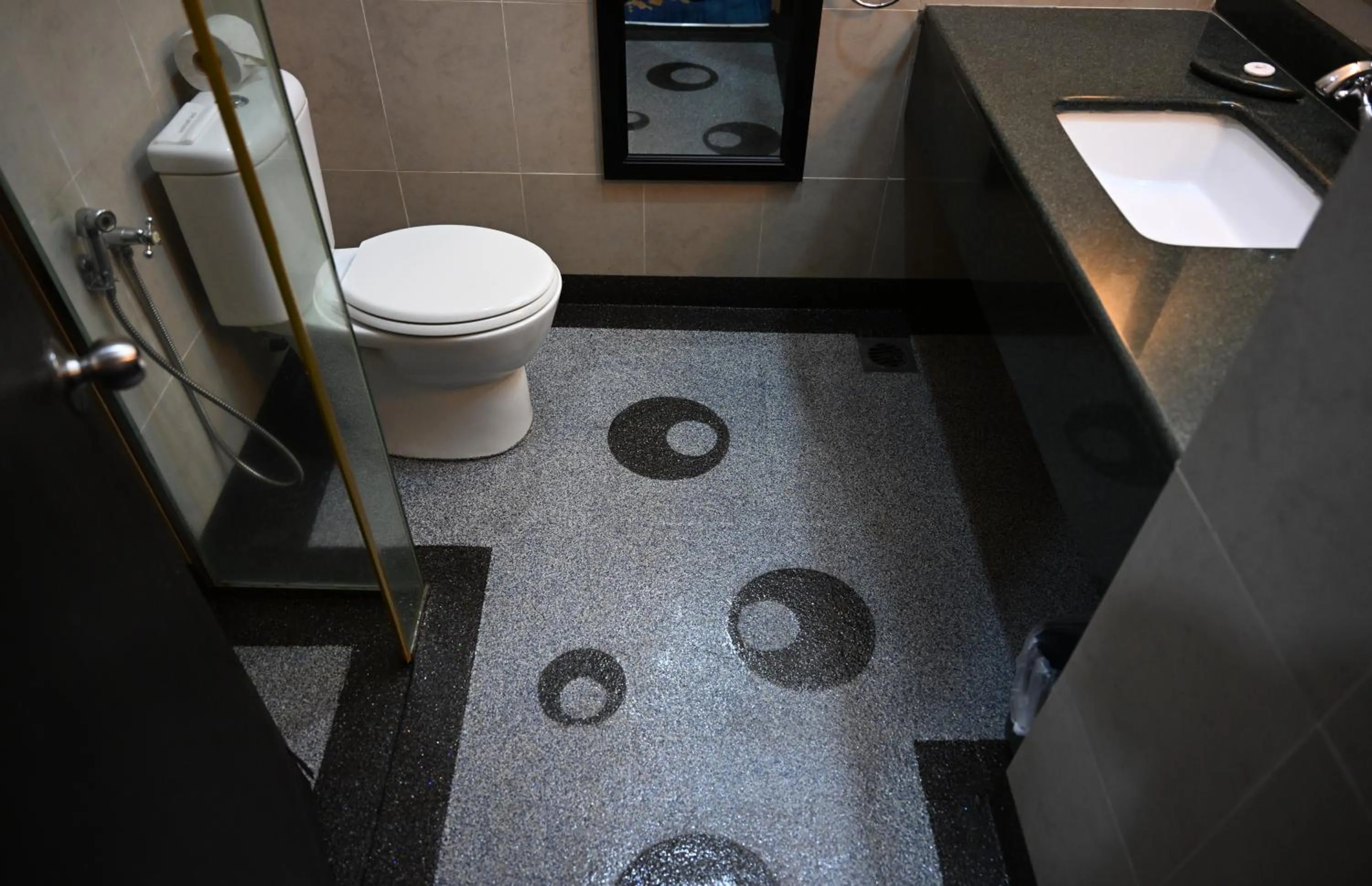 Toilet in Permai Hotel Kuala Terengganu