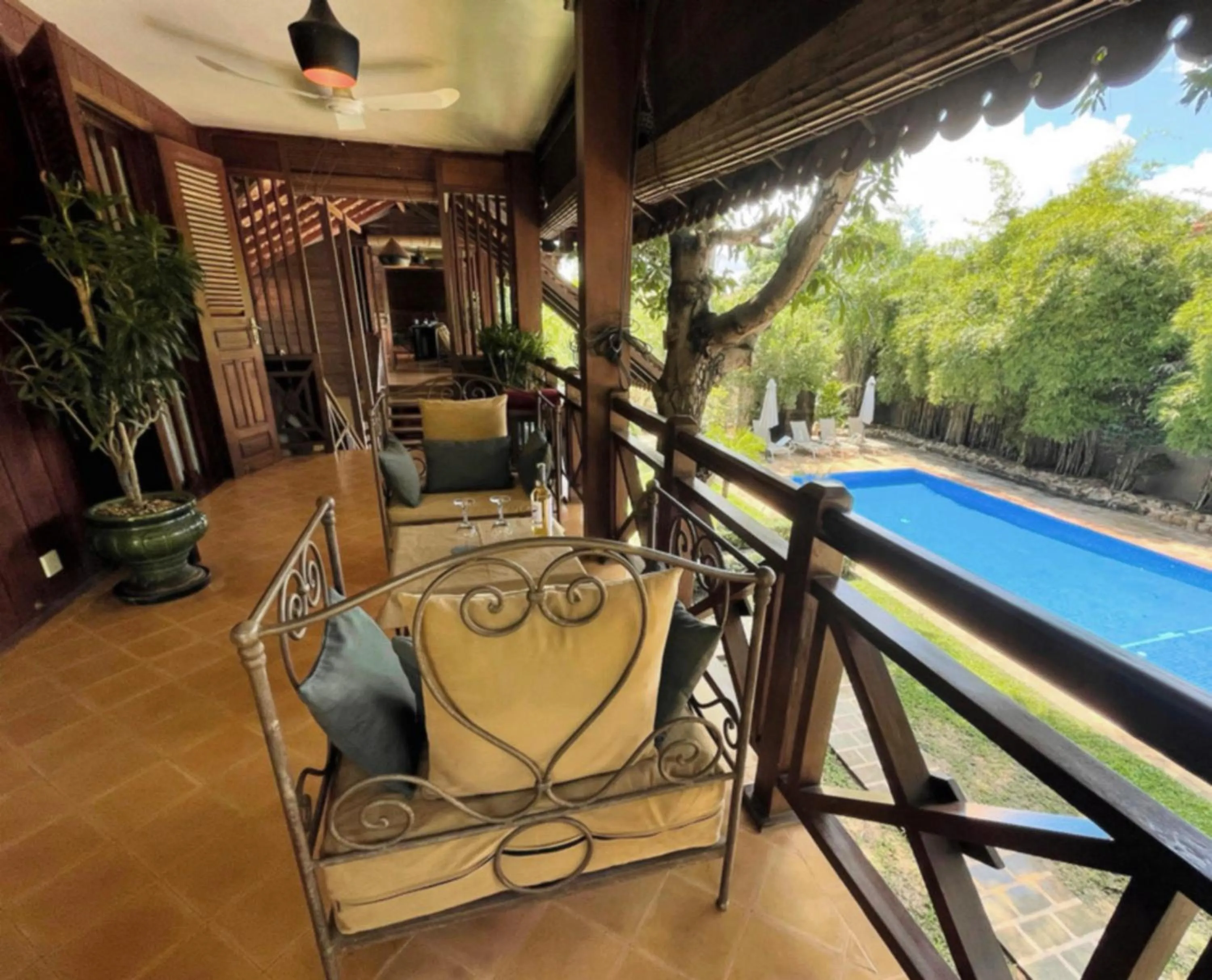 Balcony/Terrace in La Palmeraie D'angkor