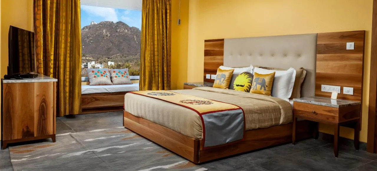 Bedroom, Bed in jüSTa Sajjangarh Resort & Spa, Udaipur