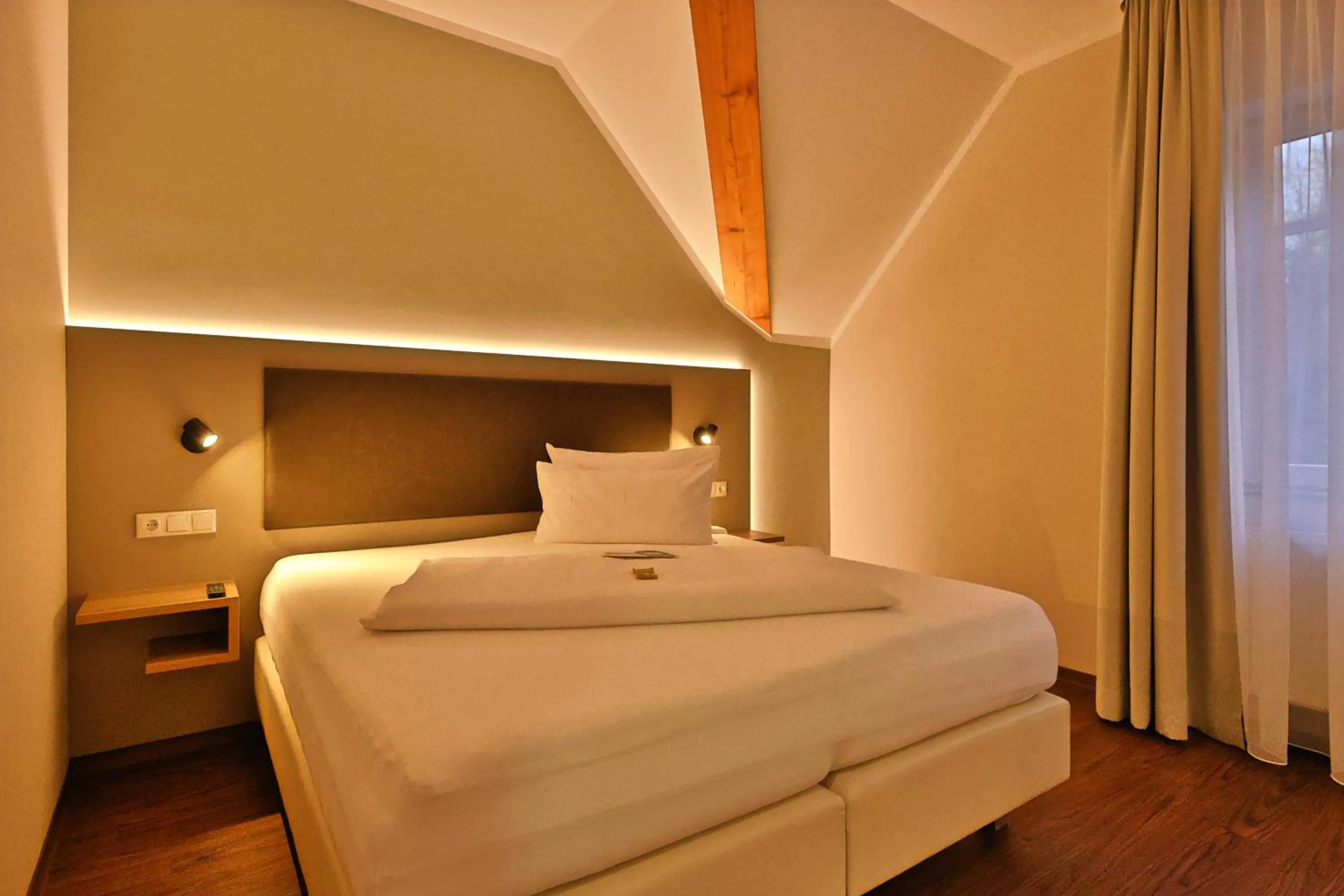 Photo of the whole room, Bed in Weinhotel Wasem