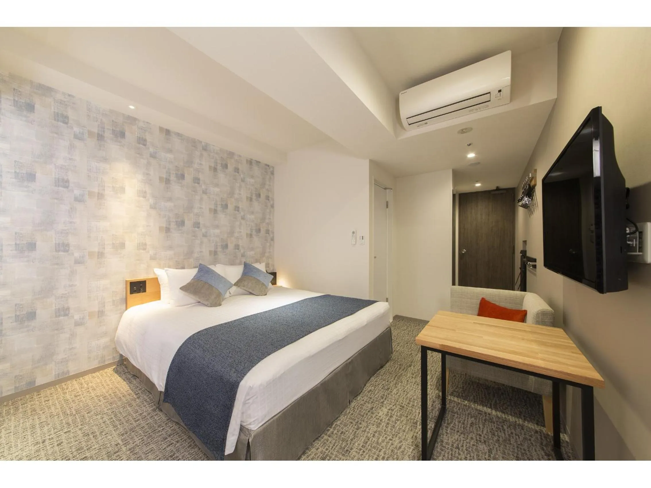 Bed in Tokyu Stay Takanawa Shinagawa Area