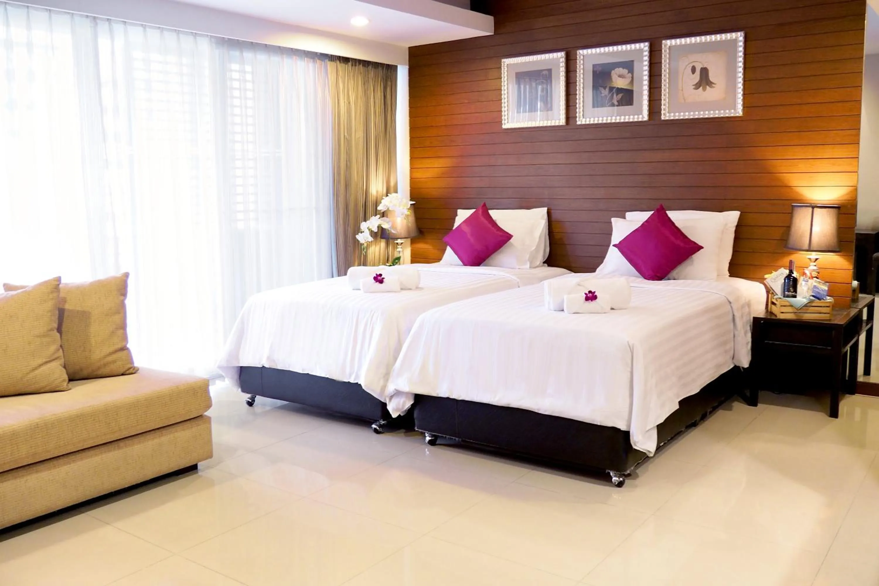 Area and facilities, Bed in FuramaXclusive Sathorn, Bangkok