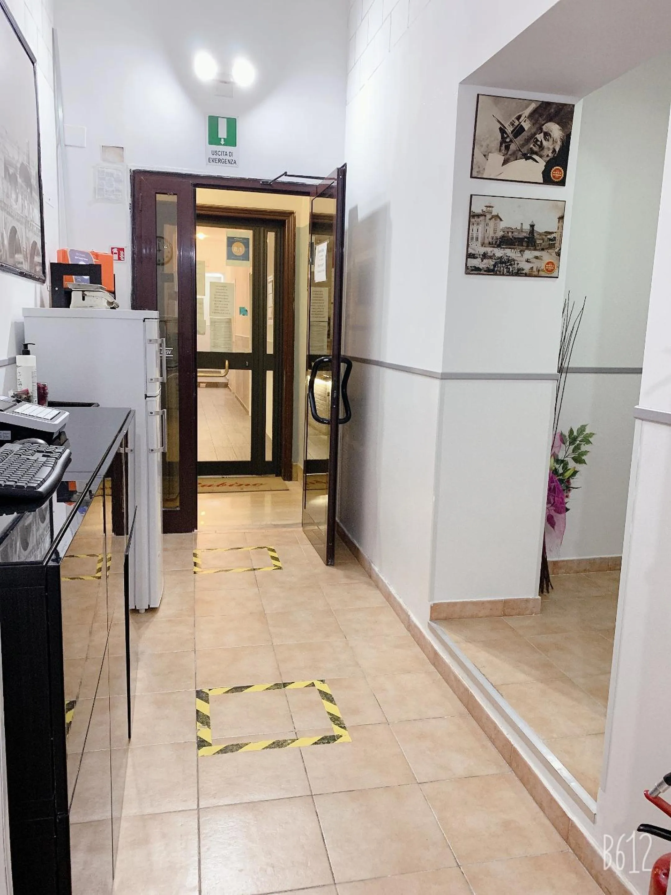 Street view in Golden Ratio