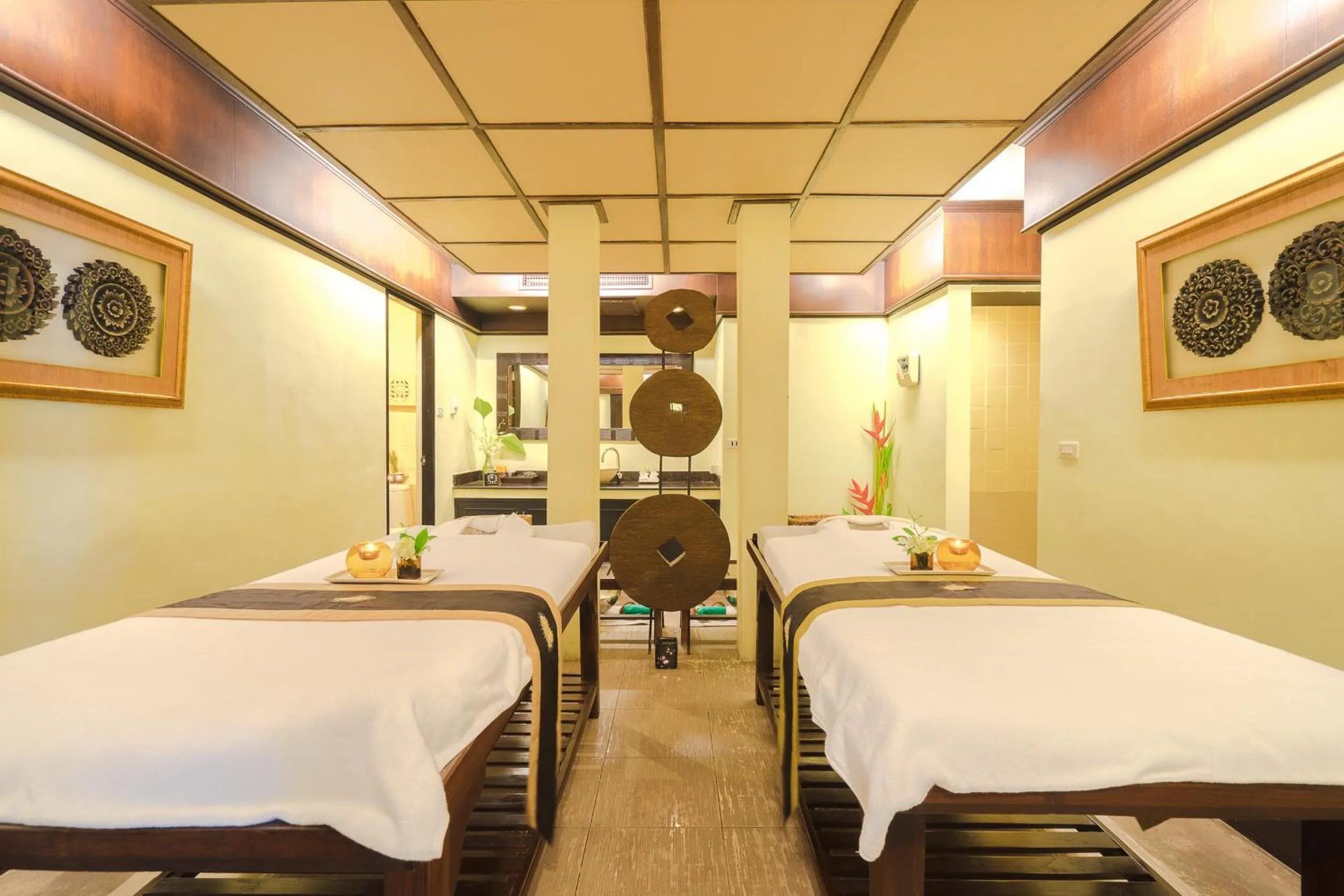 Spa and wellness centre/facilities, Bed in Impiana Beachfront Resort Chaweng Noi, Koh Samui