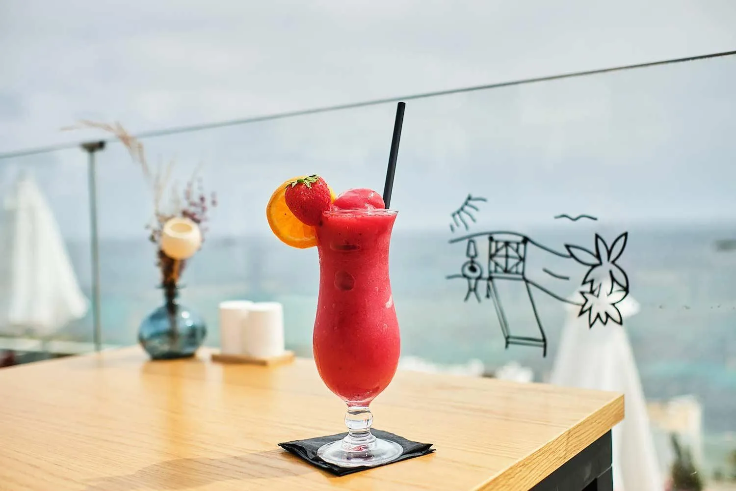 Restaurant/places to eat in Hotel Cenit & Apts Sol y Viento