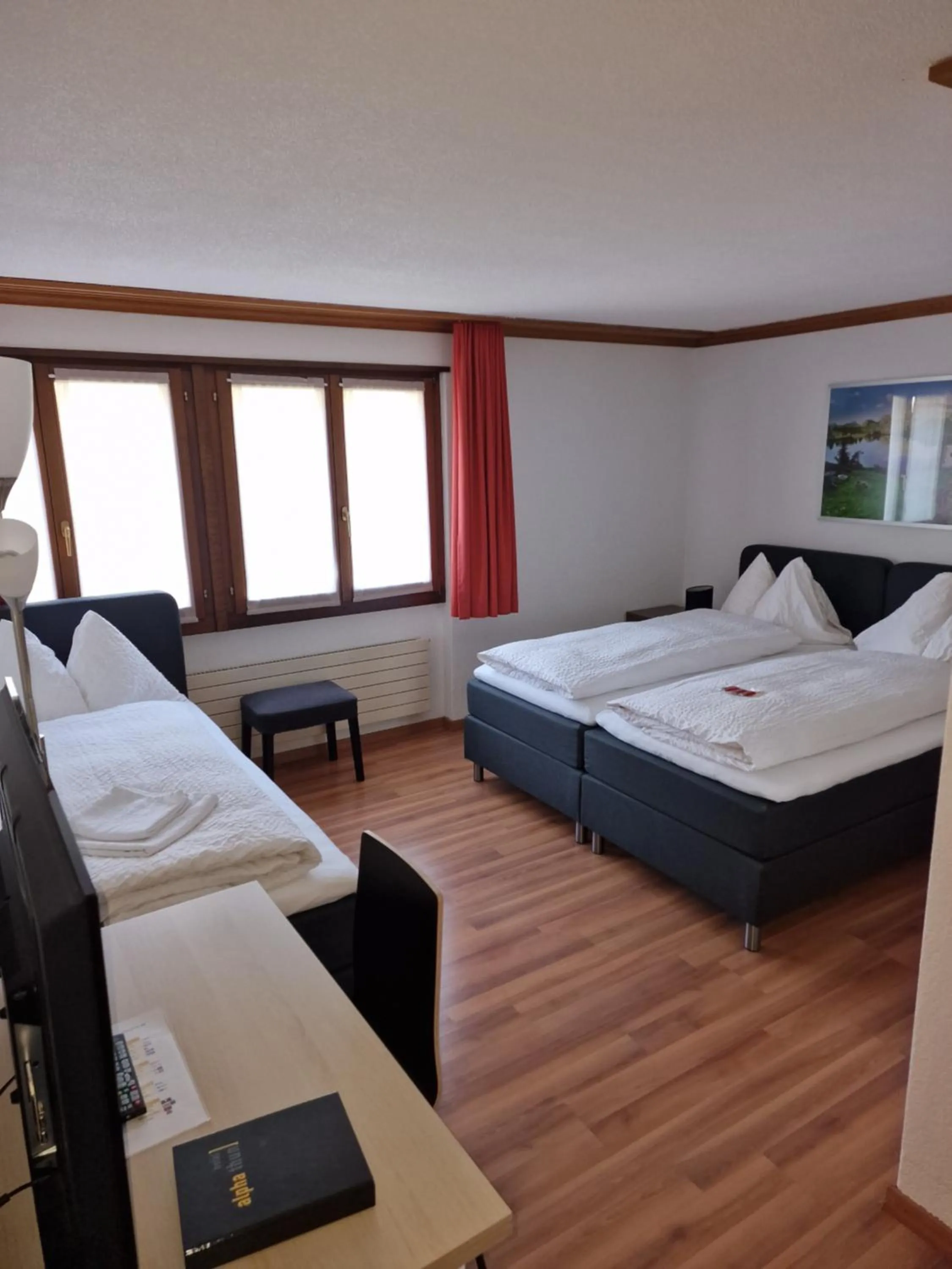 Bedroom, Bed in Hotel Alpha Thun