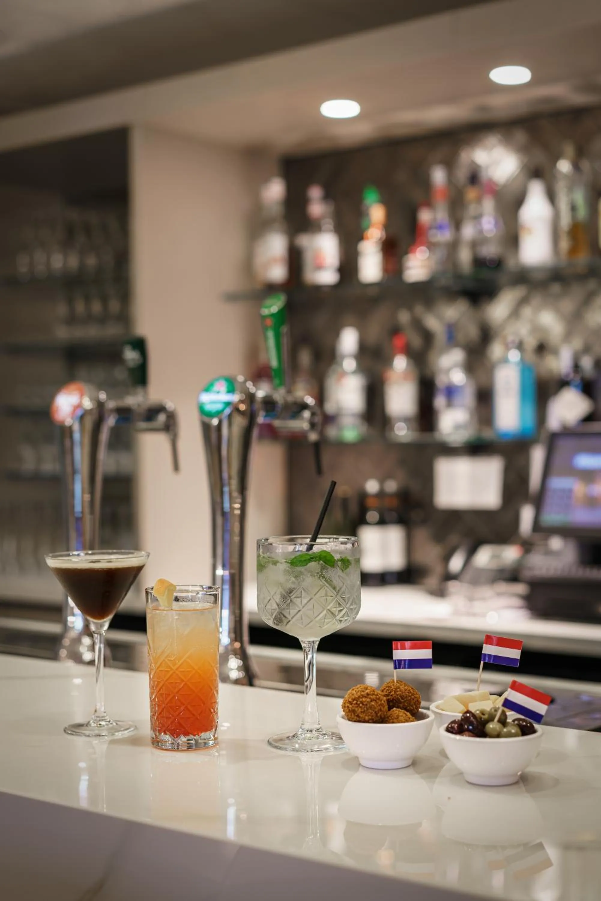 Lounge or bar in Monet Garden Hotel Amsterdam