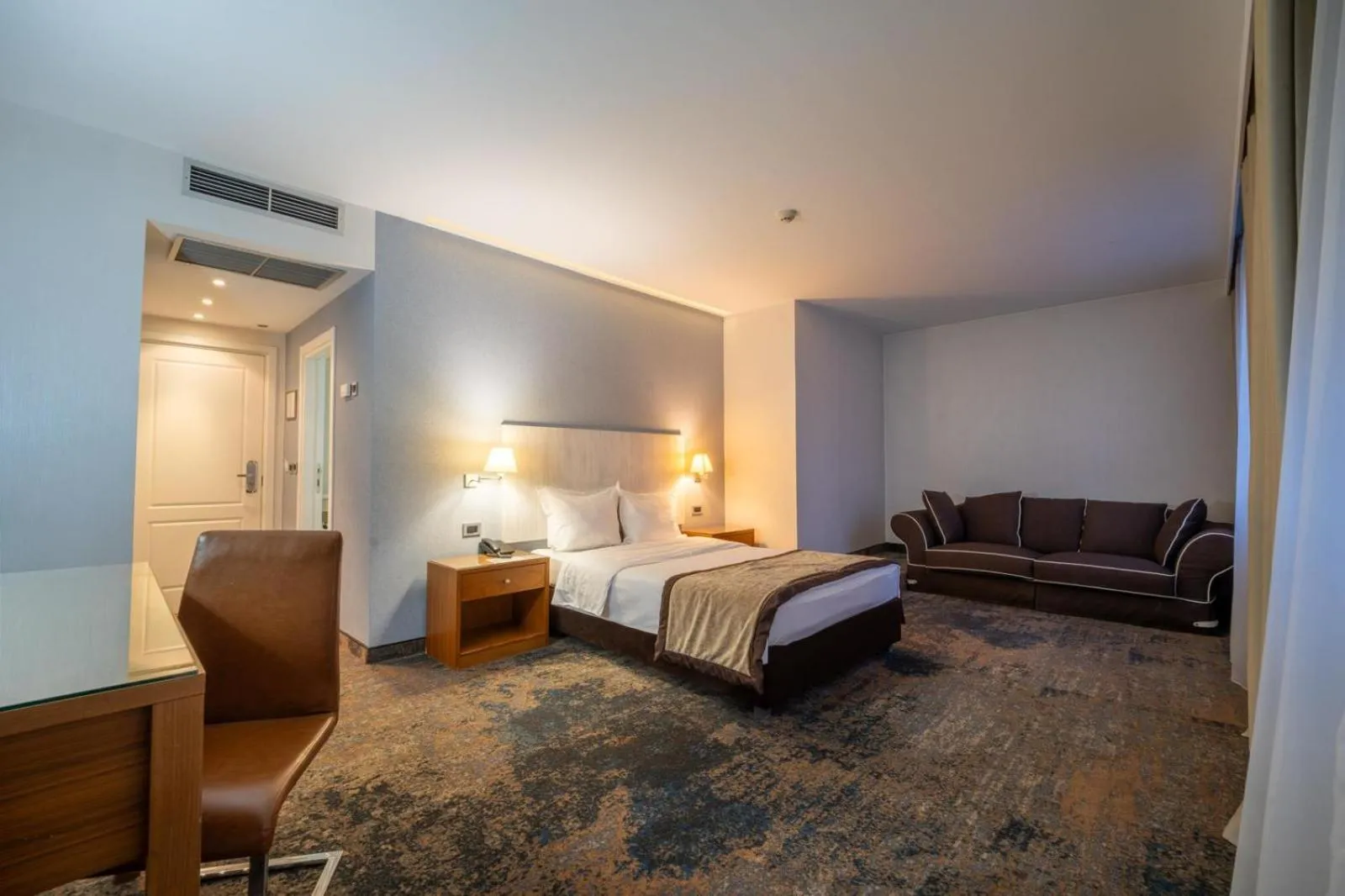 Bedroom, Bed in Hotel 1000 Ruza