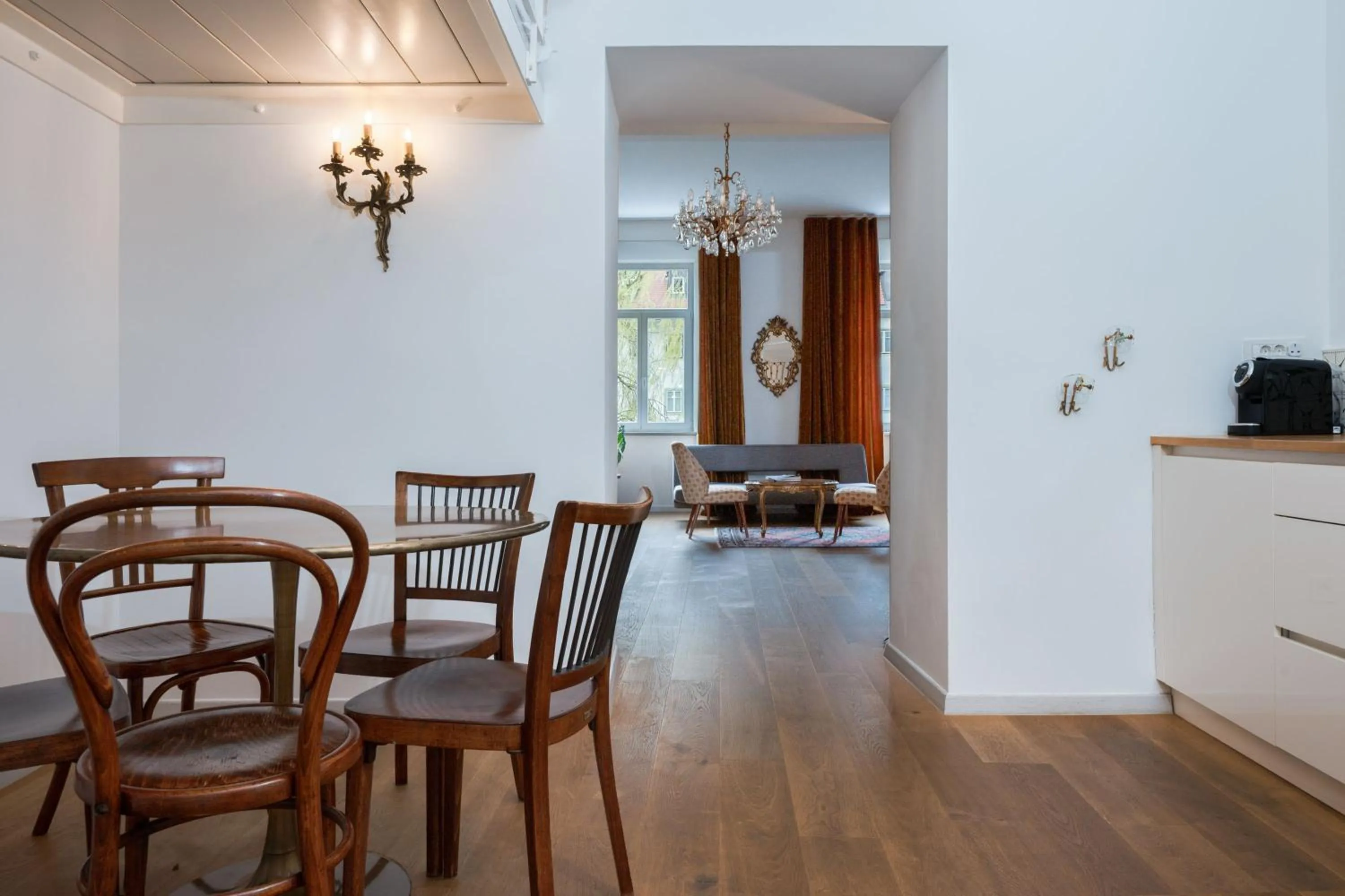 kitchen in Tromostovje apartments