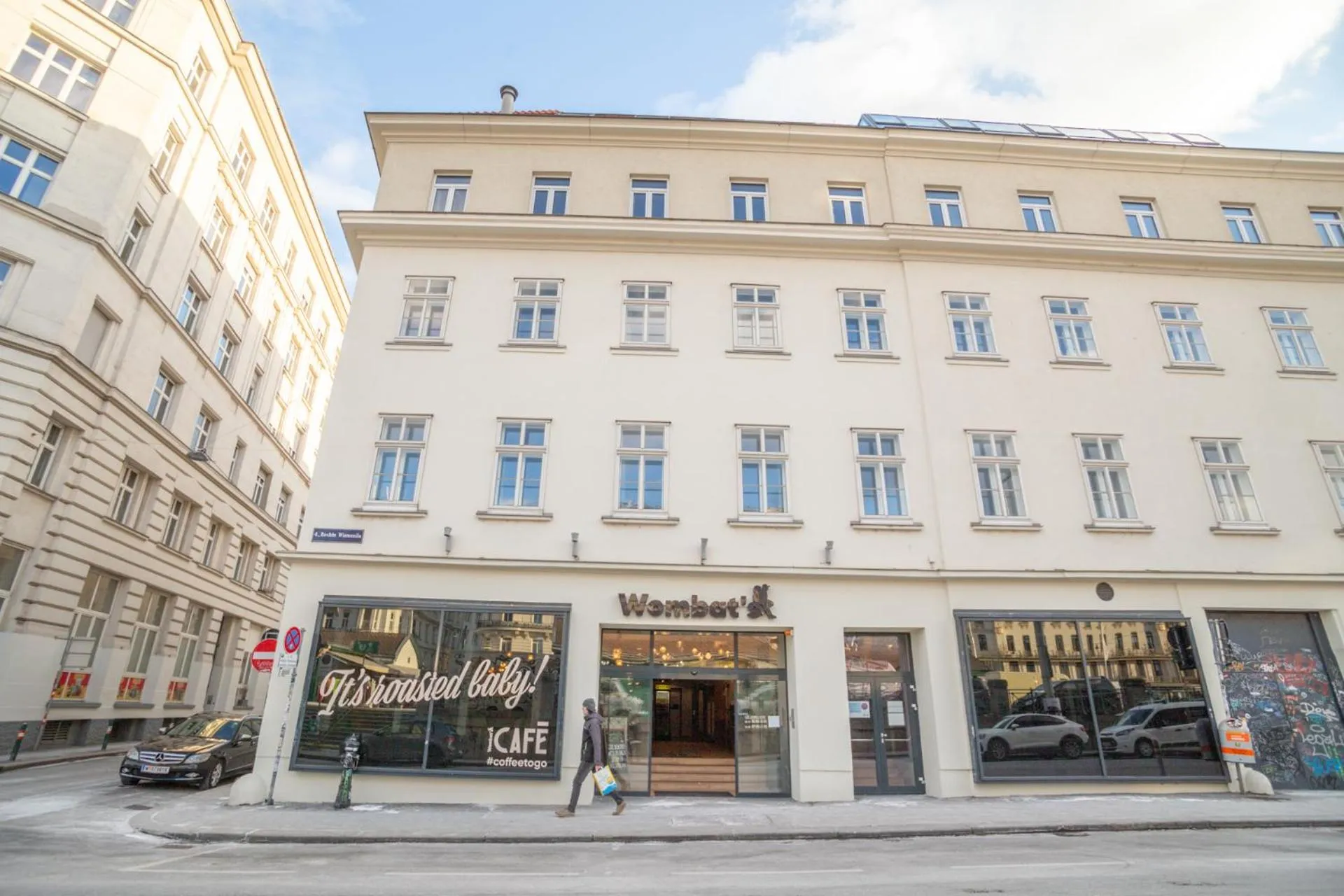 Property building in Wombat's City Hostel Vienna Naschmarkt
