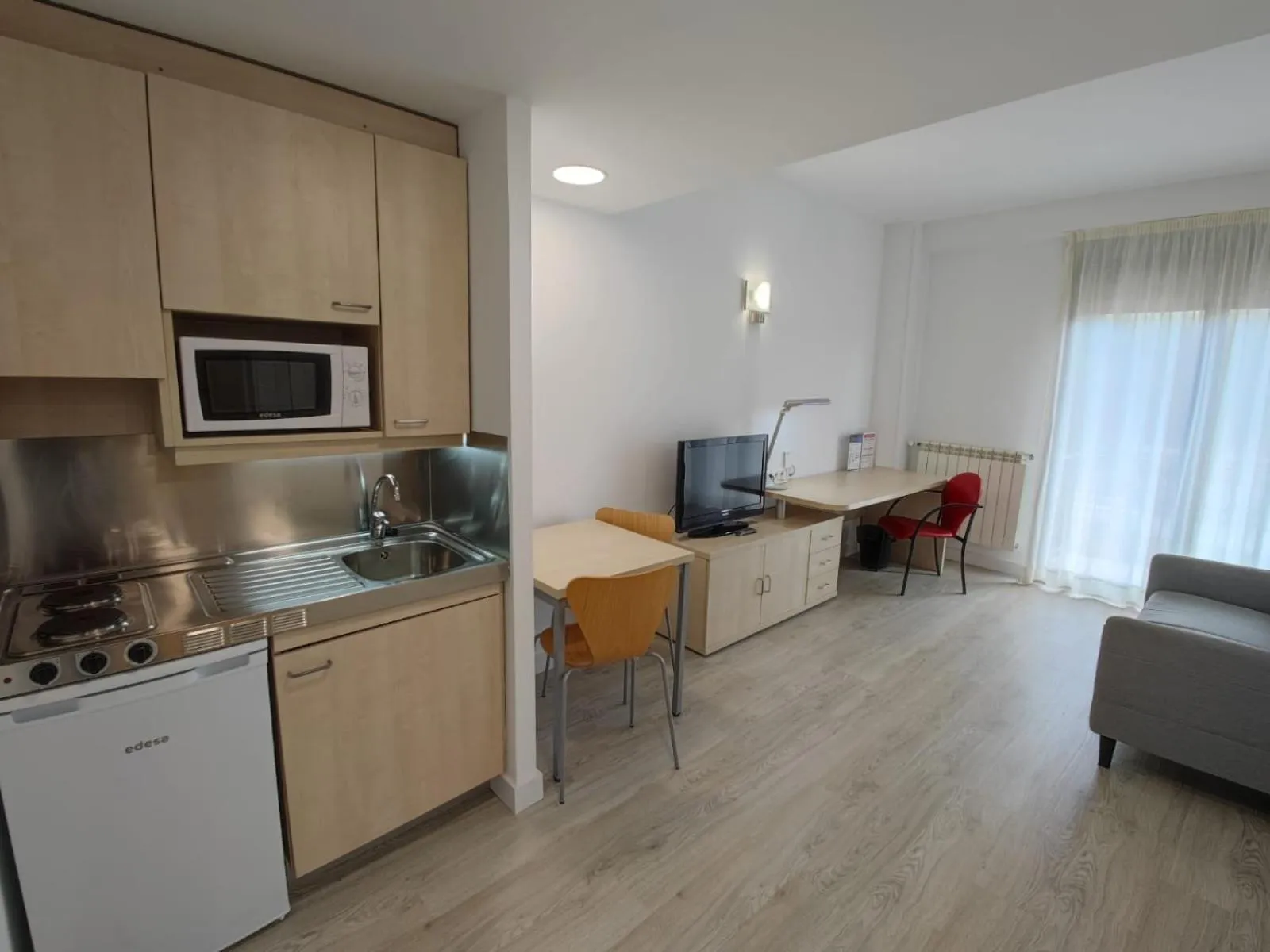 kitchen in Residencia Universitaria Resa Giner de Los Ríos